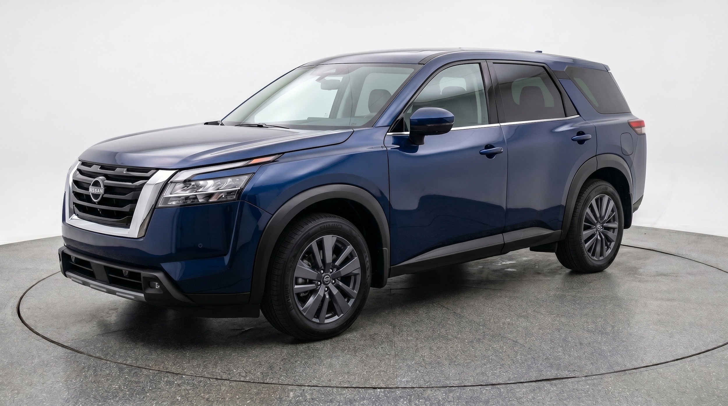 Thumbnail: 2025 Nissan Pathfinder - 3