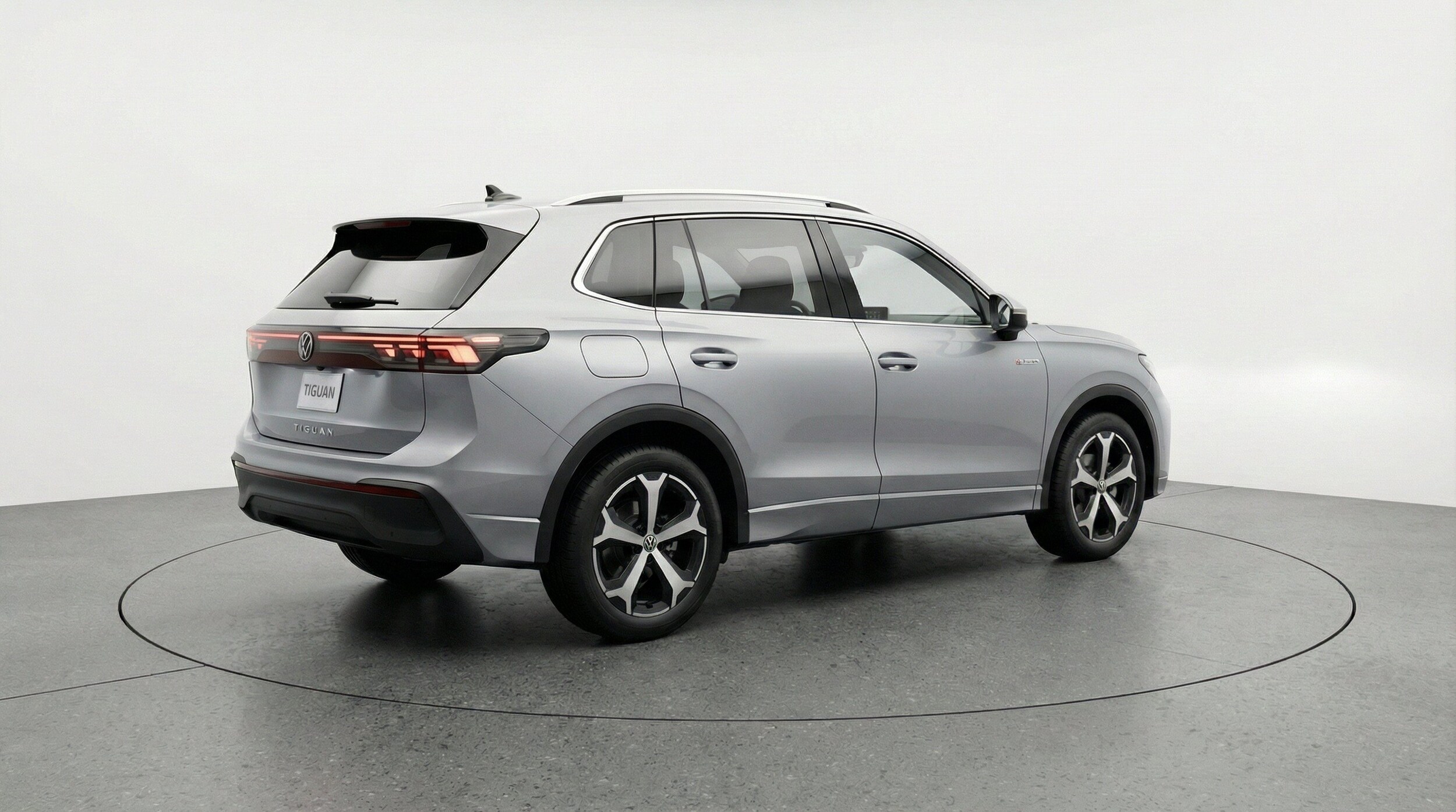Thumbnail: 2026 Volkswagen Tiguan - 9