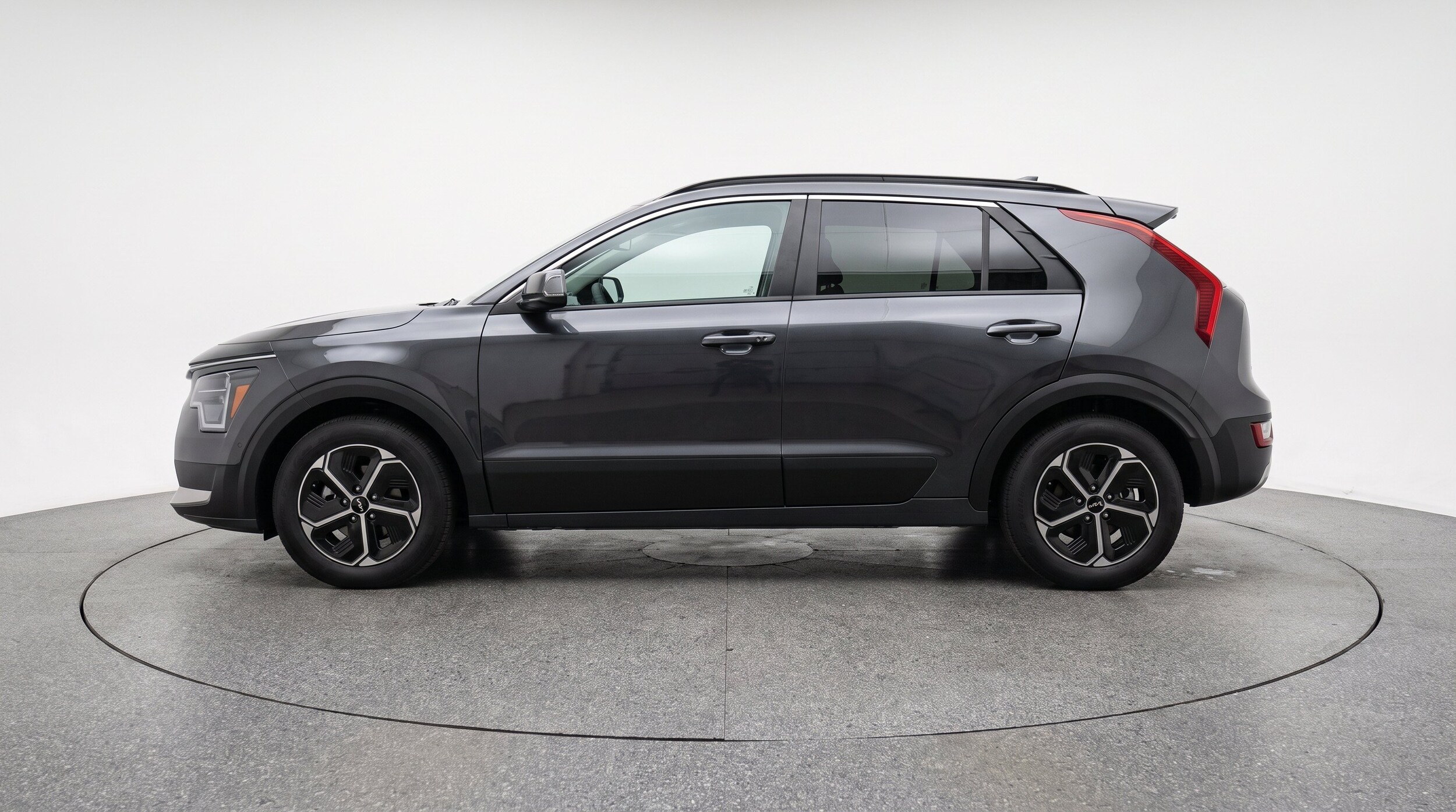 Thumbnail: 2026 Kia Niro - 5
