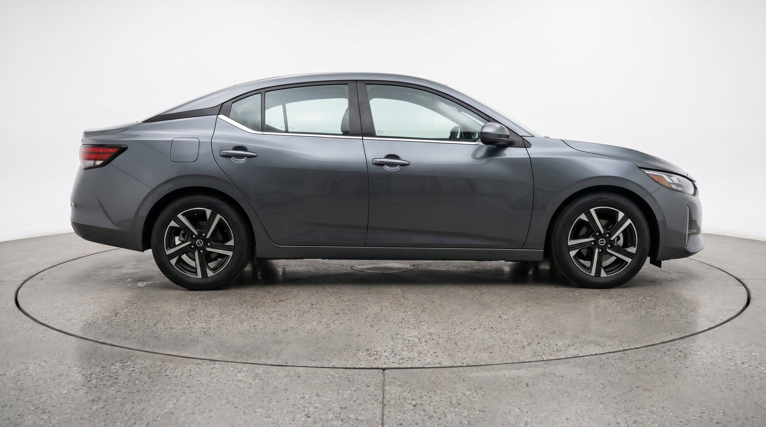 Thumbnail: 2025 Nissan Sentra - 11