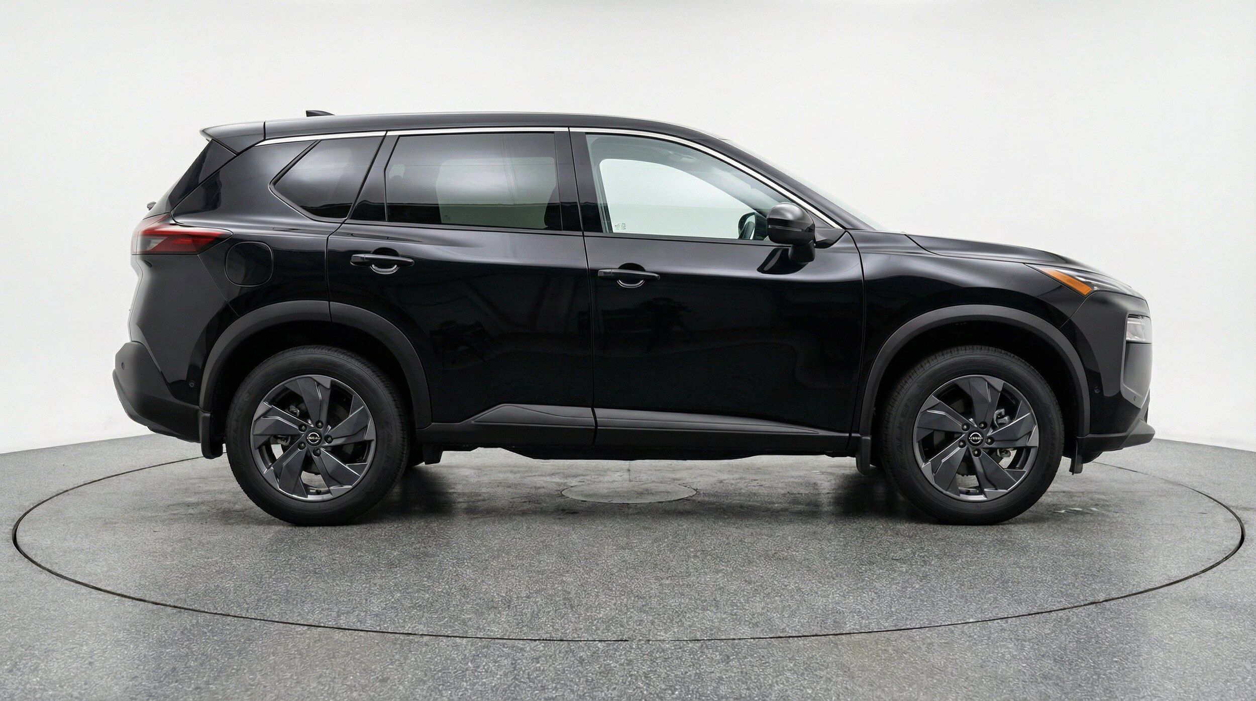 Thumbnail: 2025 Nissan Rogue - 10