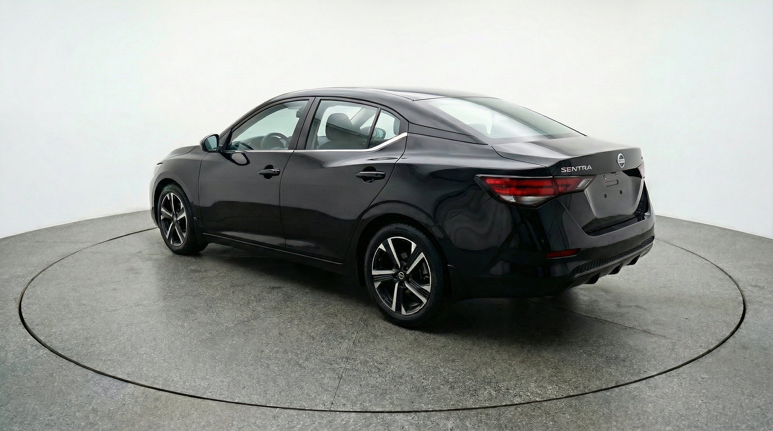 Thumbnail: 2025 Nissan Sentra - 6