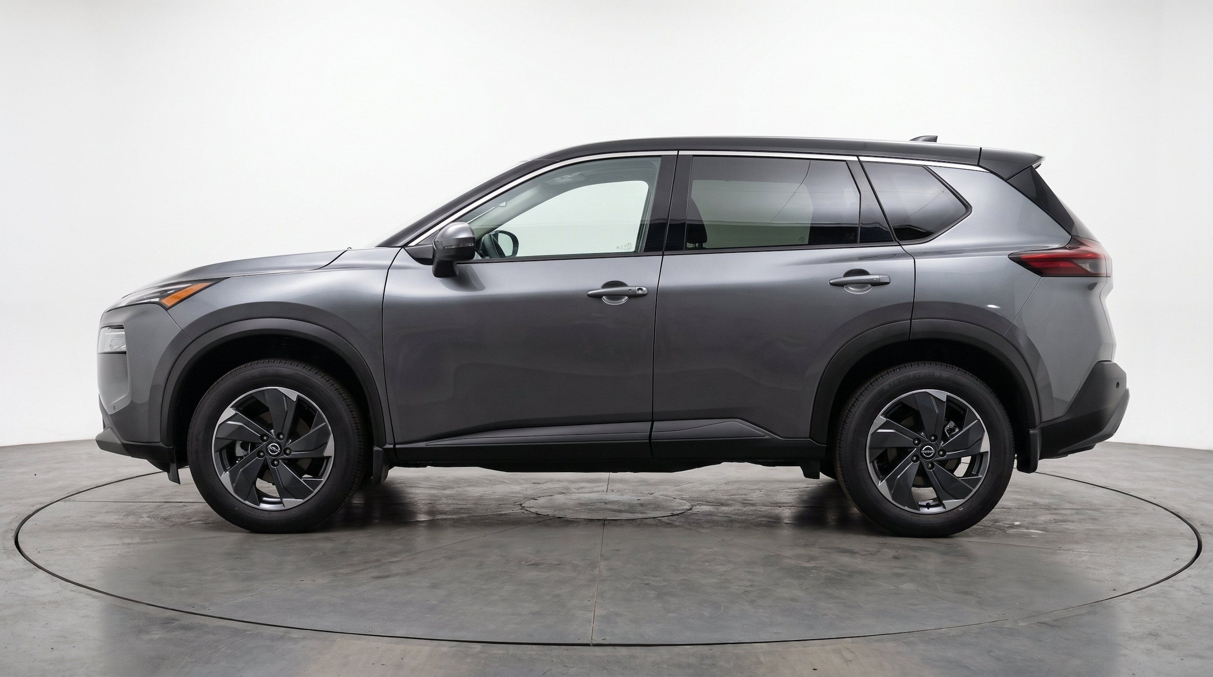 Thumbnail: 2025 Nissan Rogue - 5