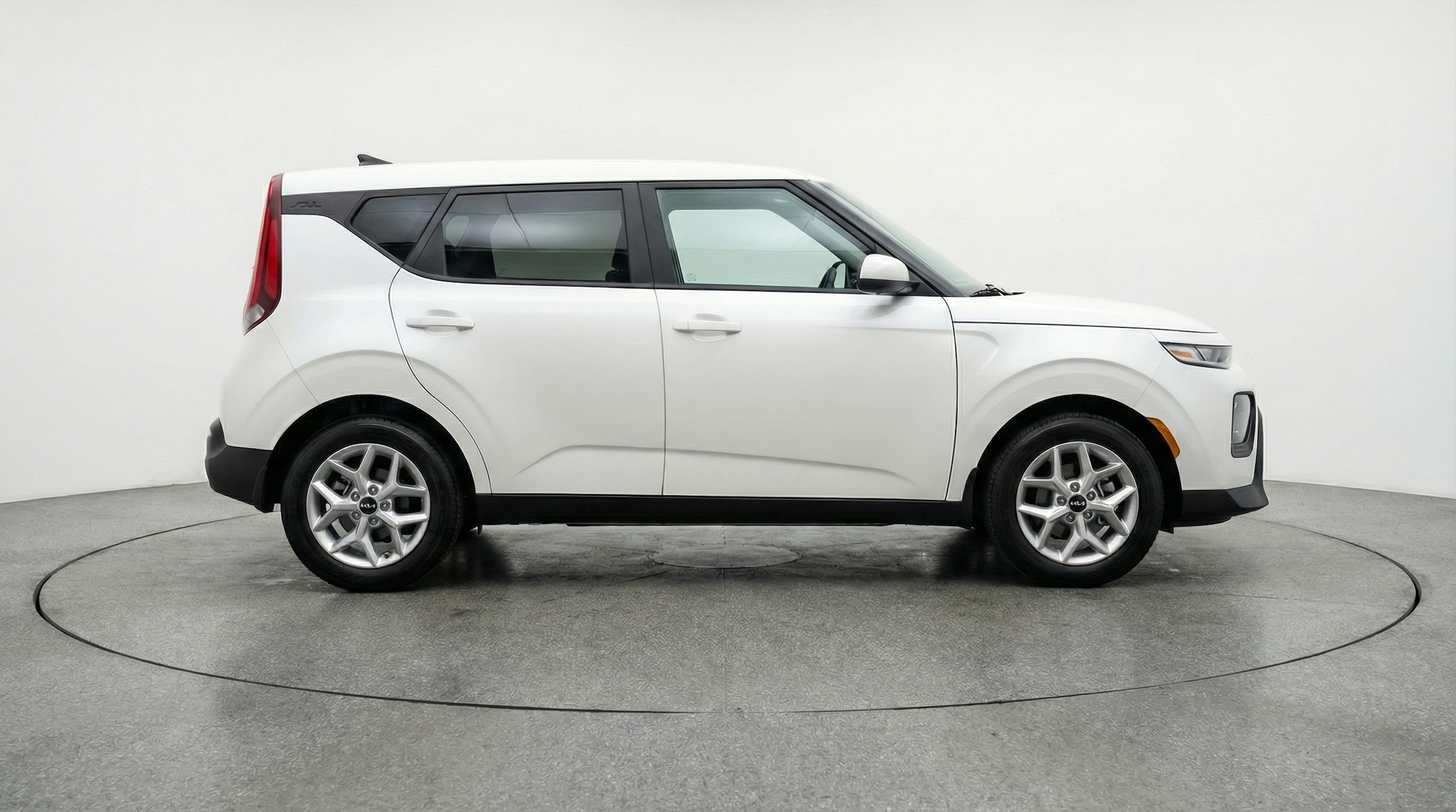 Thumbnail: 2025 Kia Soul - 8