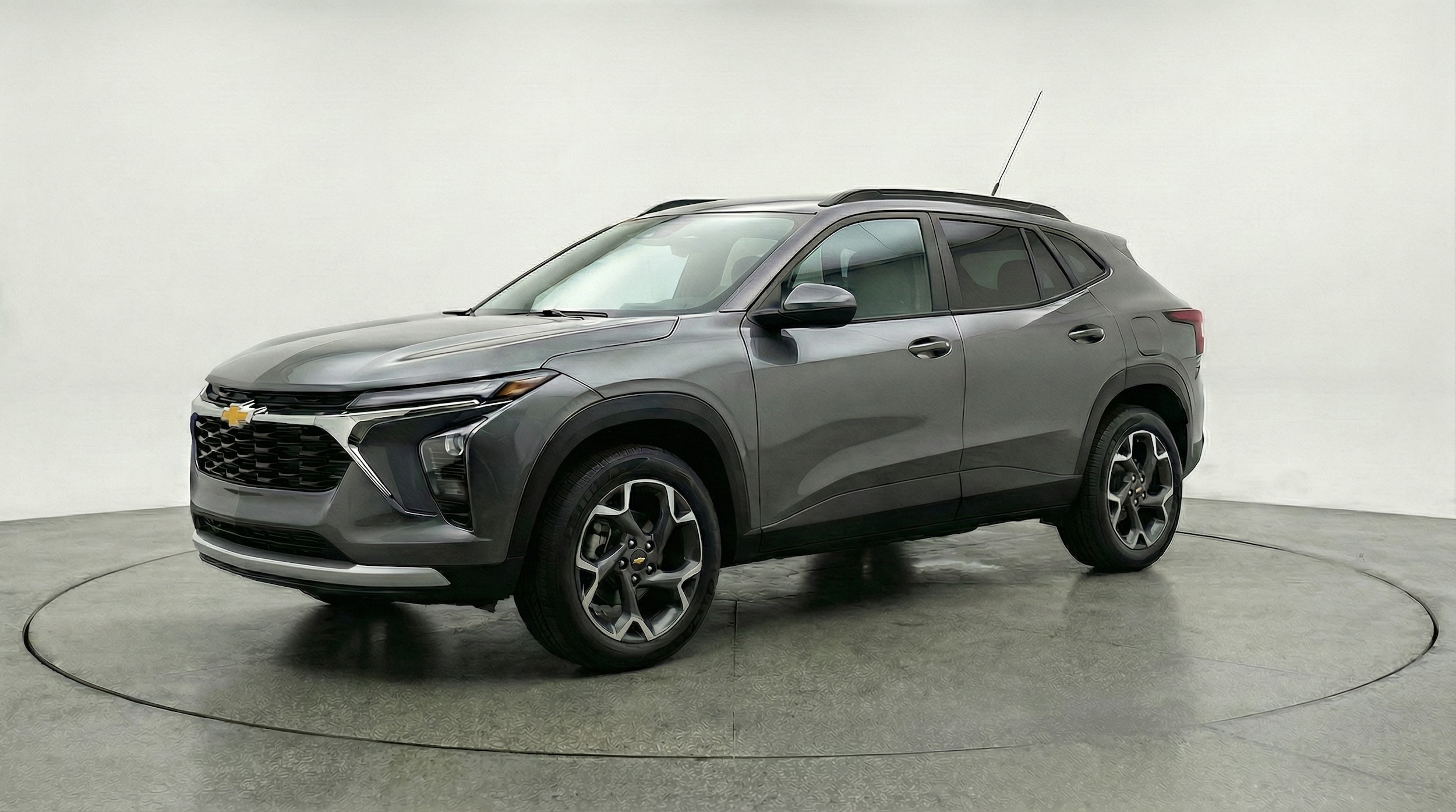 Thumbnail: 2025 Chevrolet Trax - 3