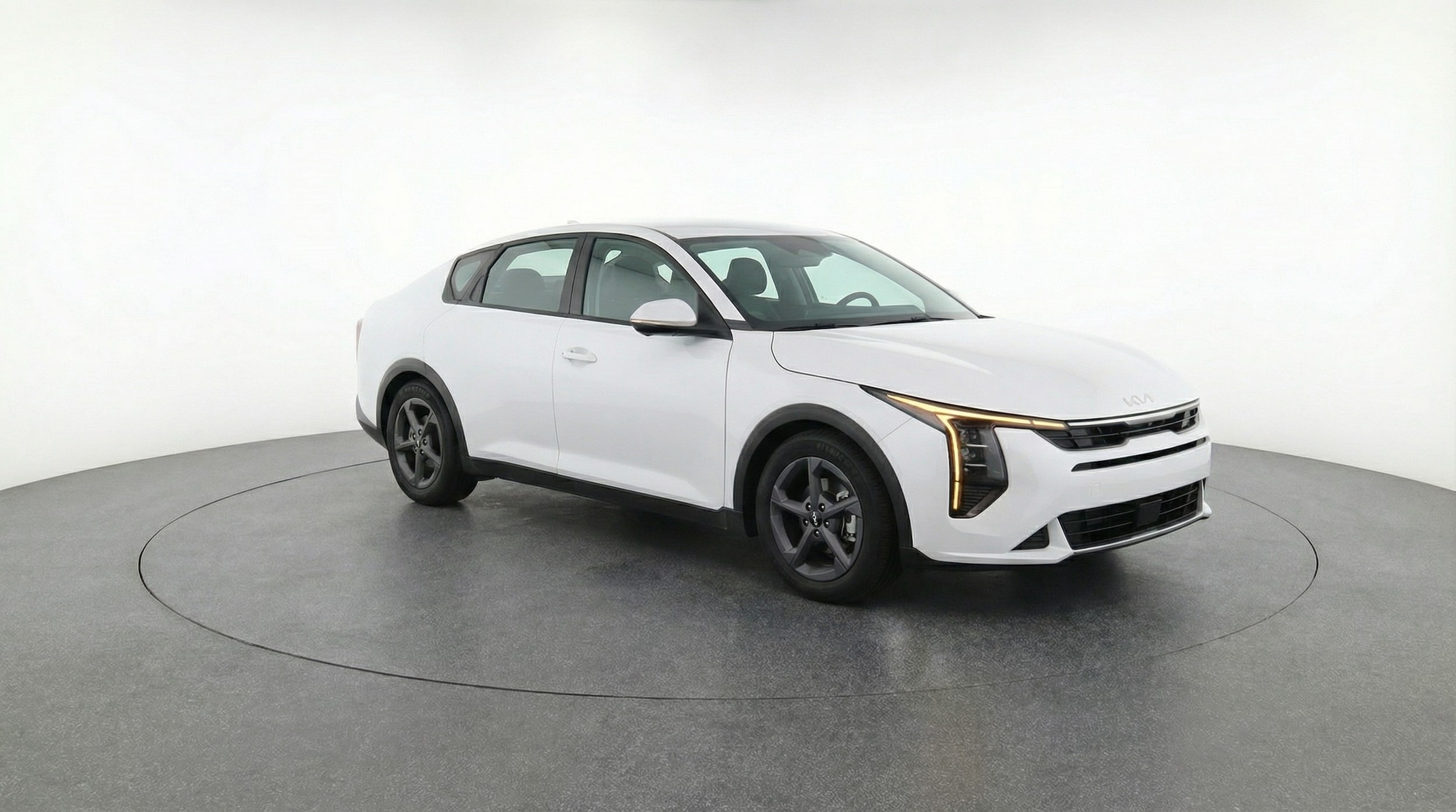 Thumbnail: 2025 Kia K4 - 1