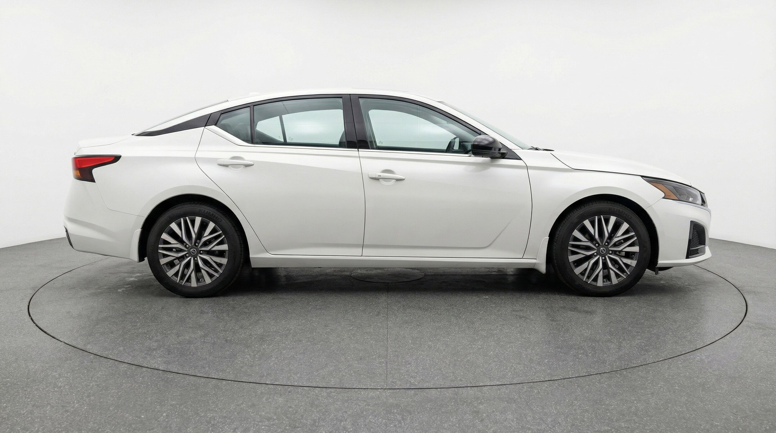 Thumbnail: 2025 Nissan Altima - 11