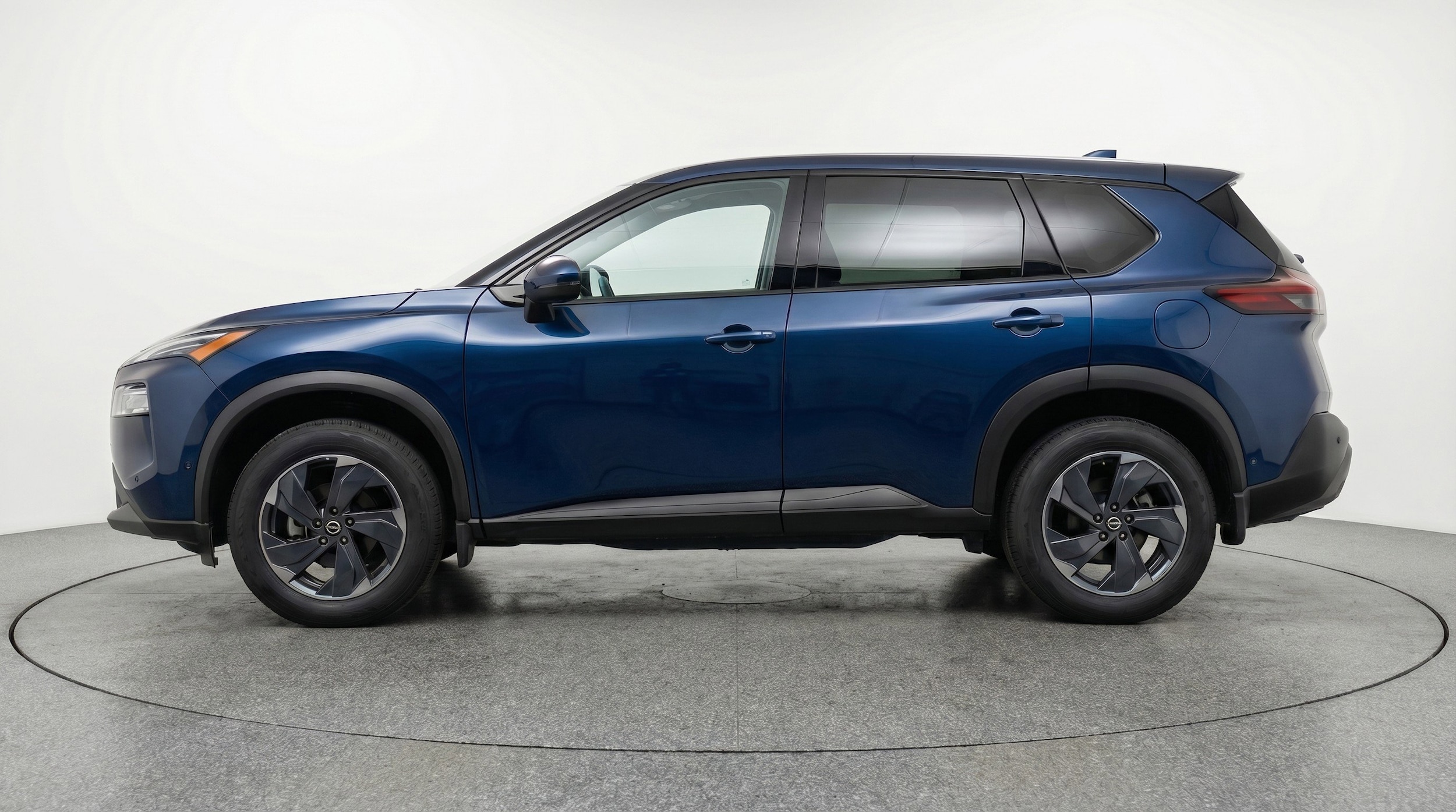 Thumbnail: 2025 Nissan Rogue - 5