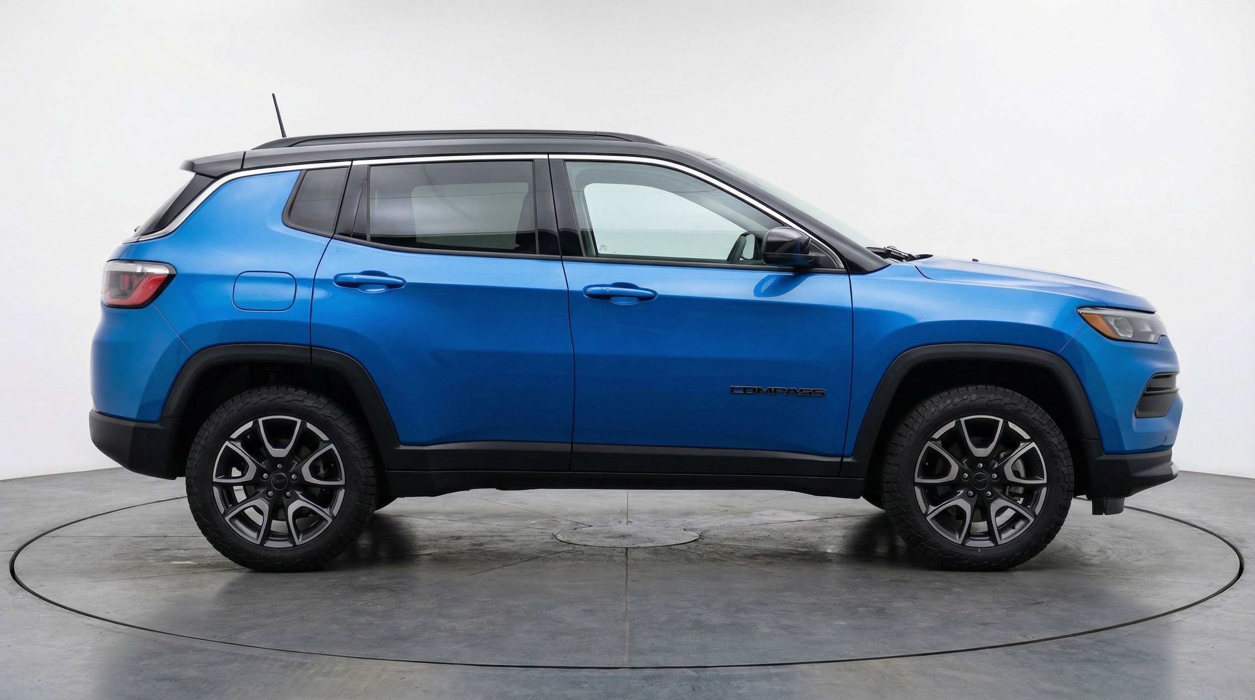 Thumbnail: 2025 Jeep Compass - 11