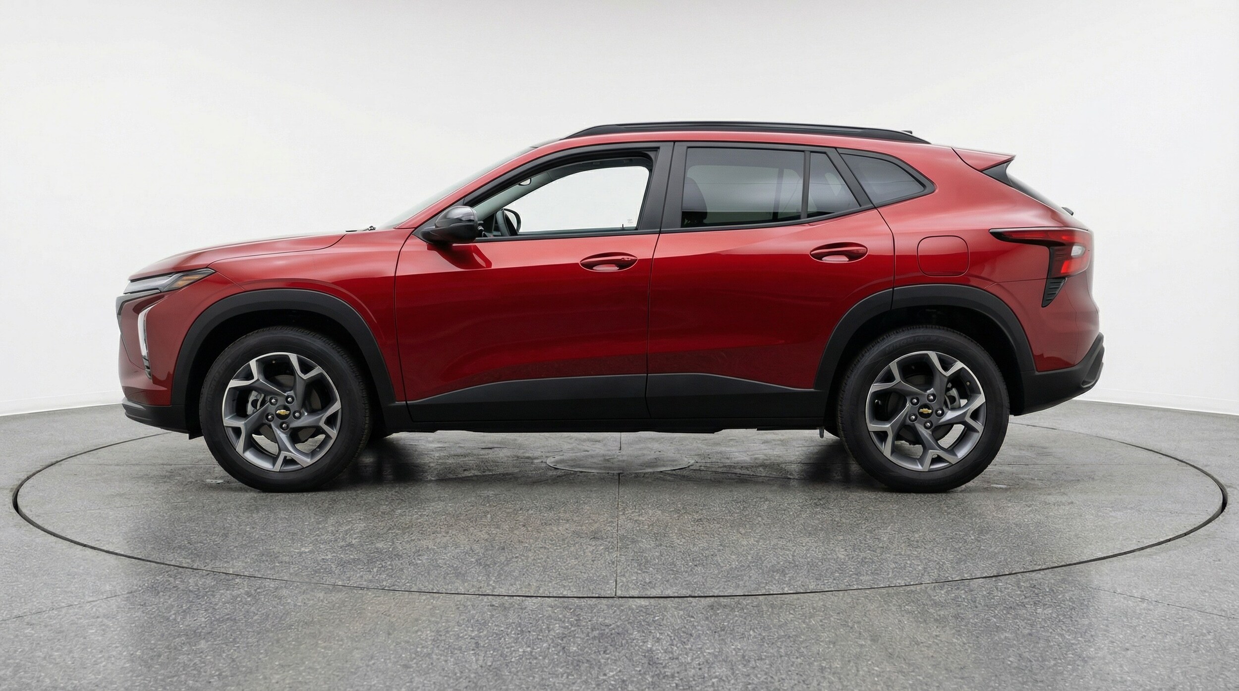 Thumbnail: 2025 Chevrolet Trax - 4