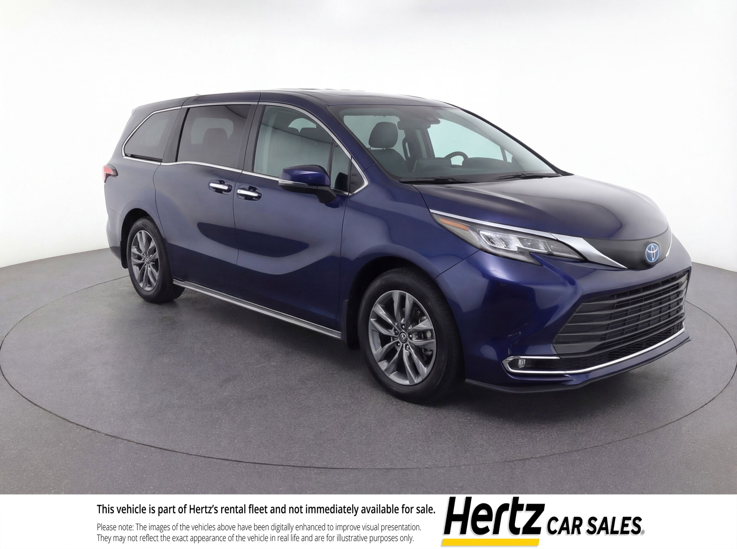 Thumbnail: 2024 Toyota Sienna - 1