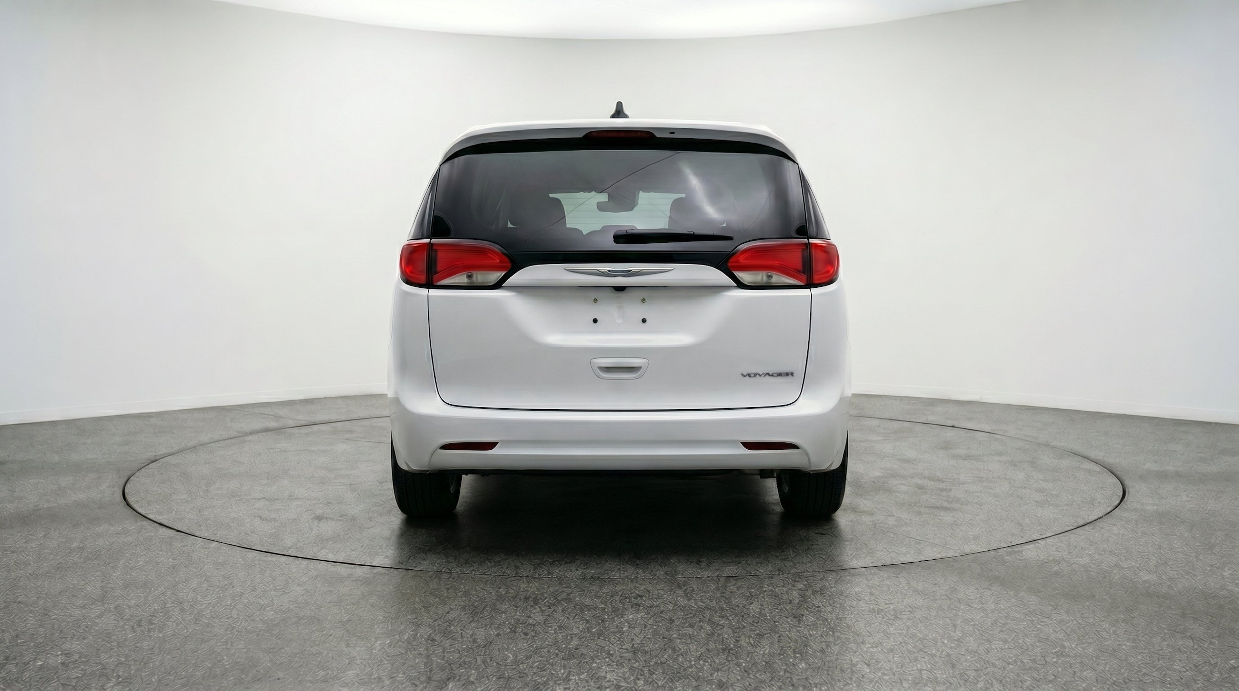 Thumbnail: 2024 Chrysler Voyager - 7