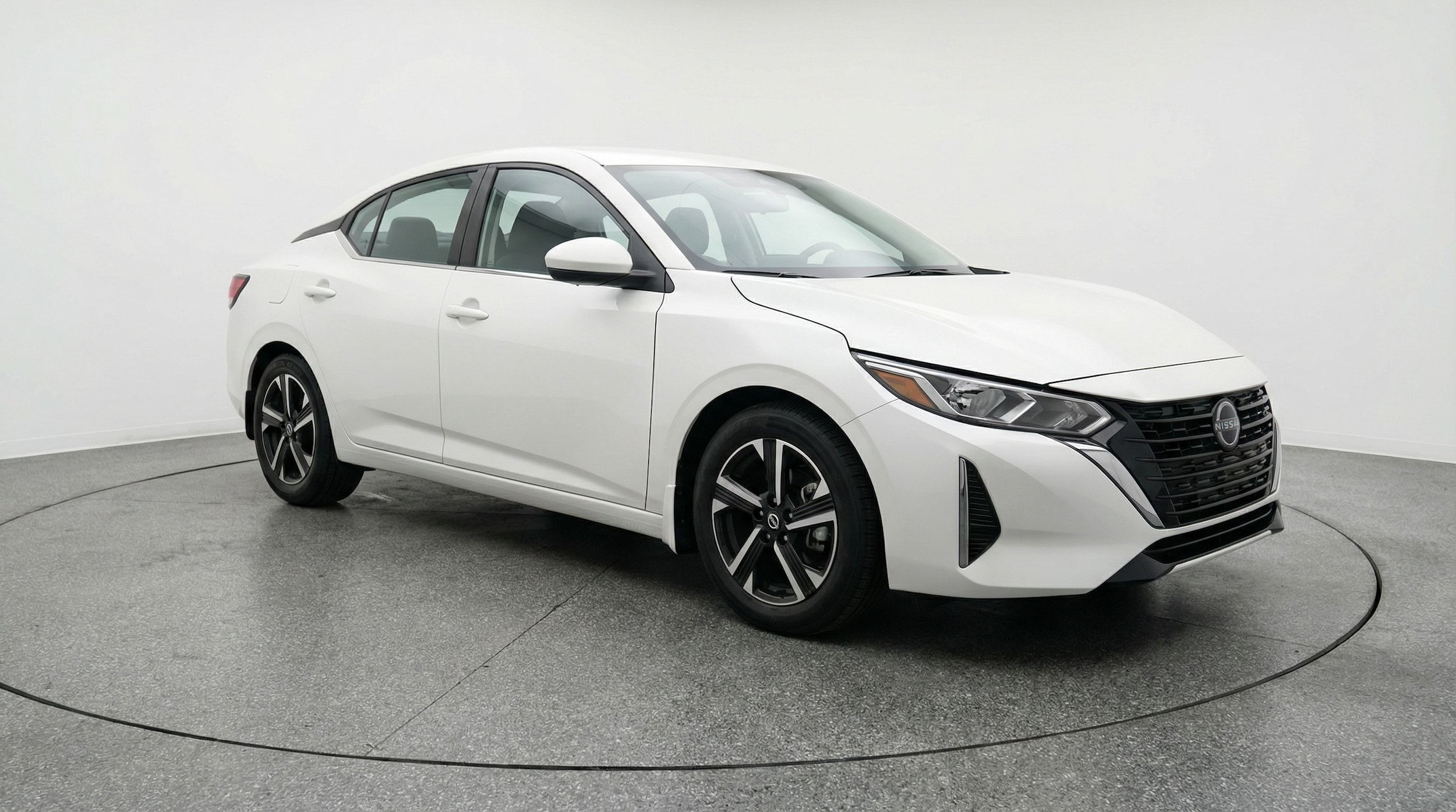 Thumbnail: 2025 Nissan Sentra - 1