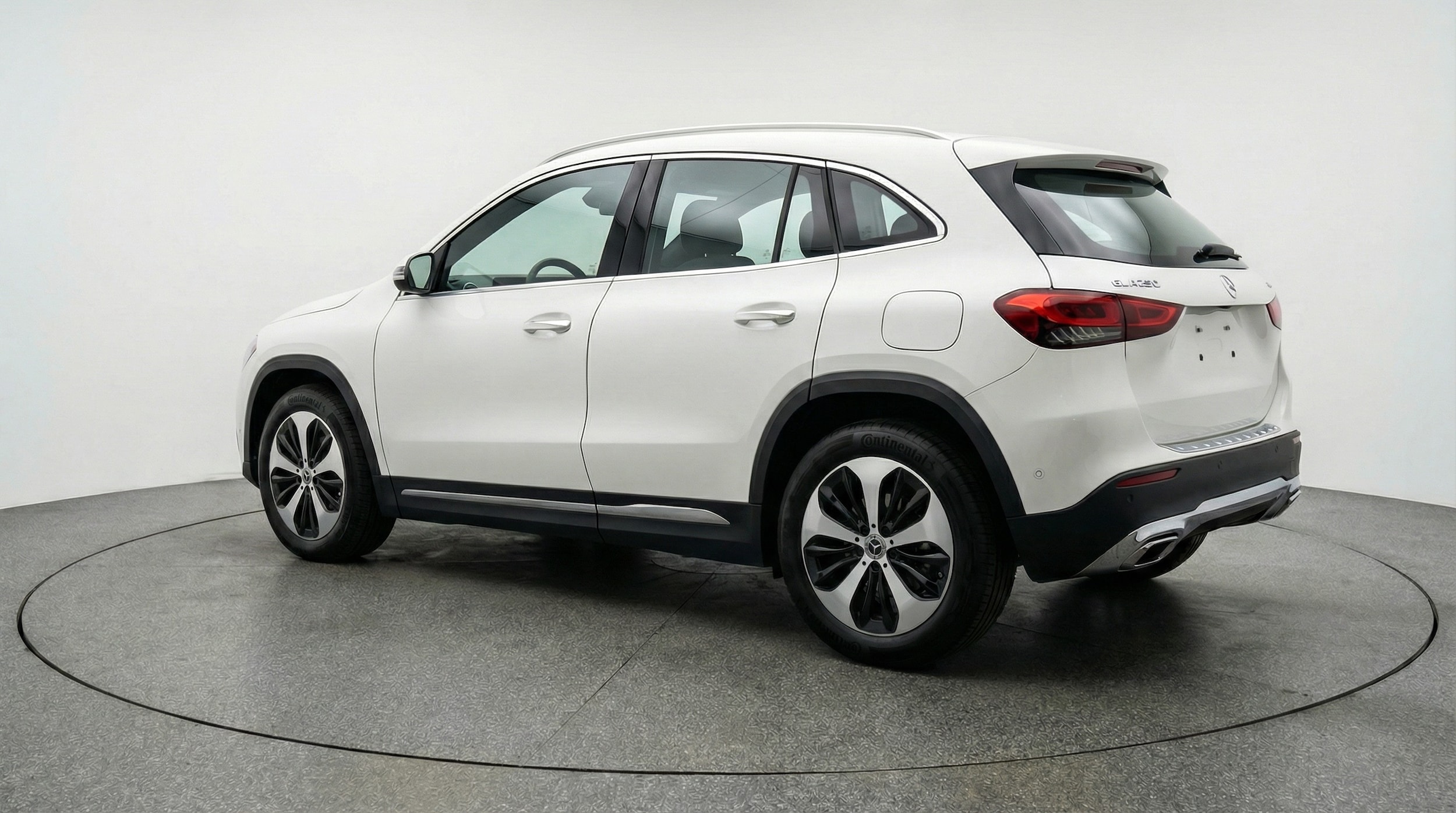 Thumbnail: 2025 Mercedes-Benz GLA - 5