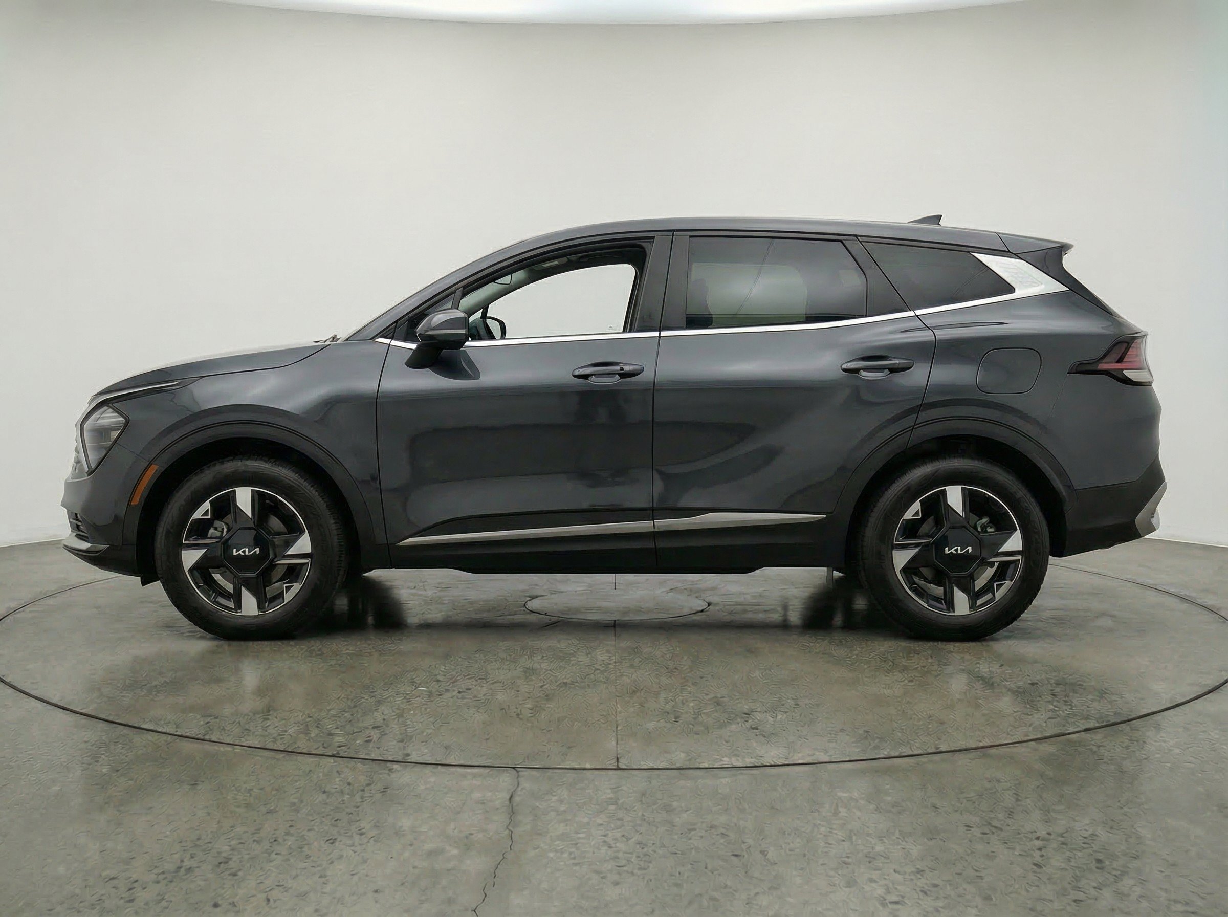 Thumbnail: 2026 Kia Sportage - 5