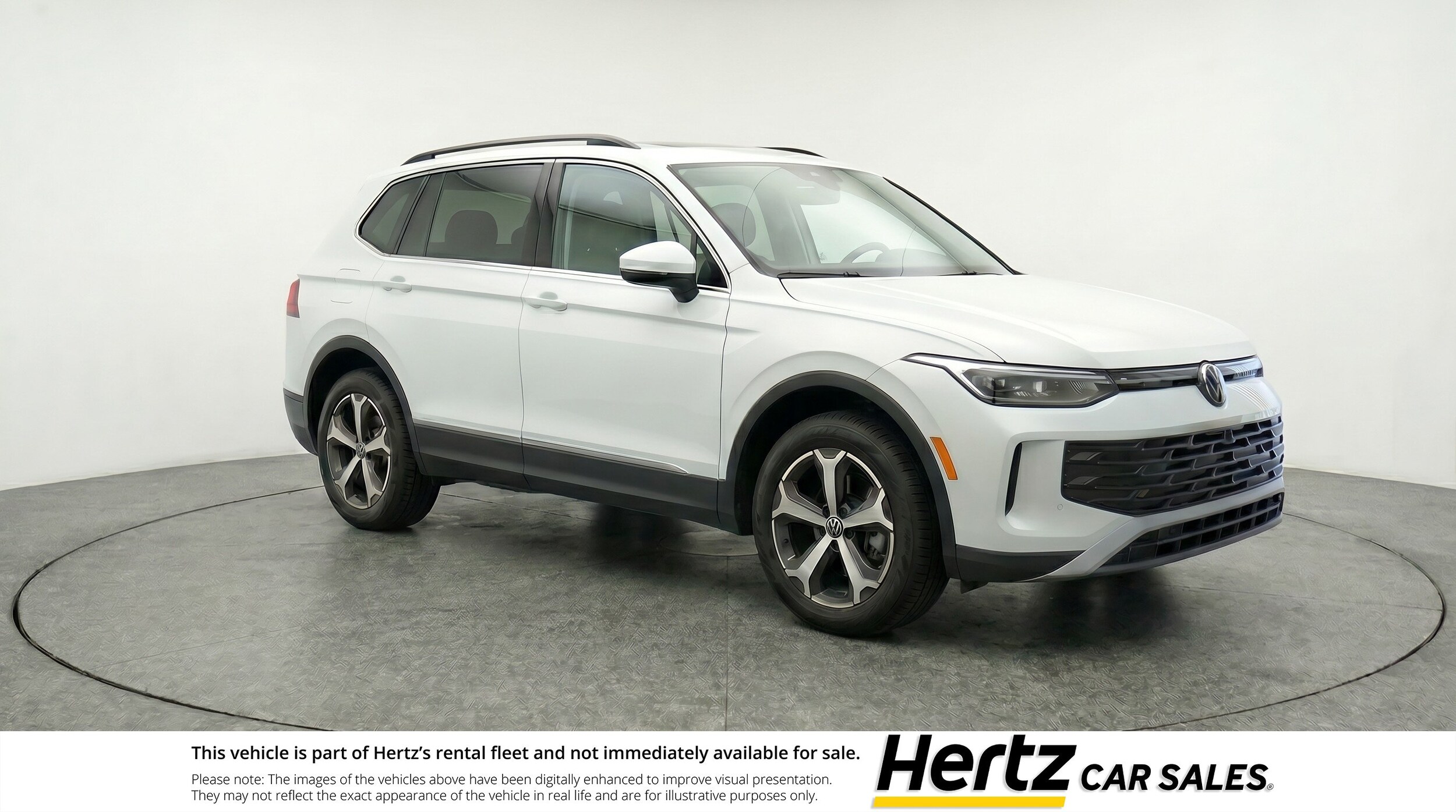 Thumbnail: 2026 Volkswagen Tiguan - 1