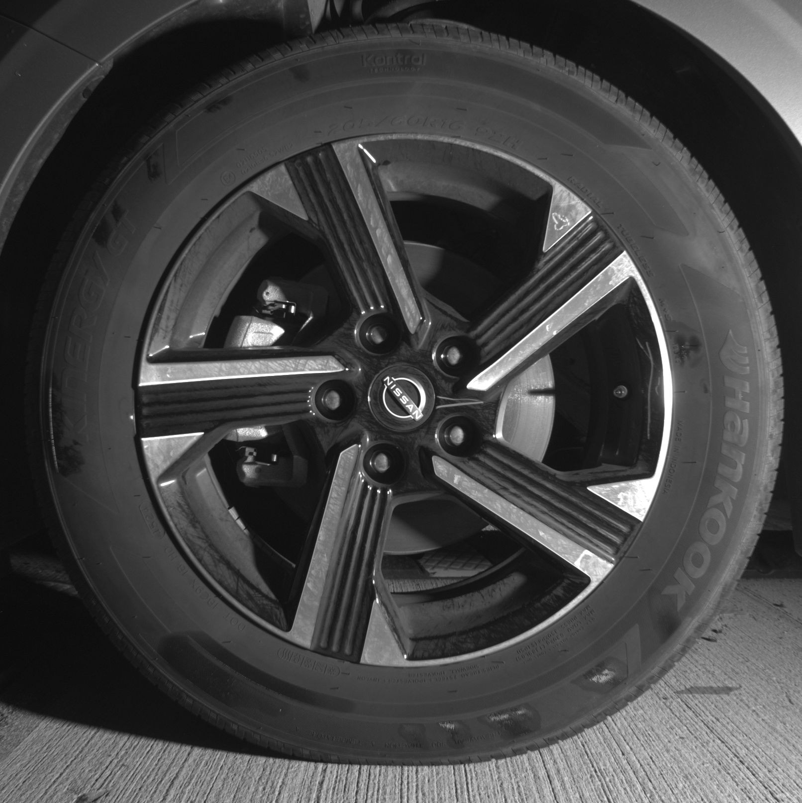 Thumbnail: 2025 Nissan Sentra - 9