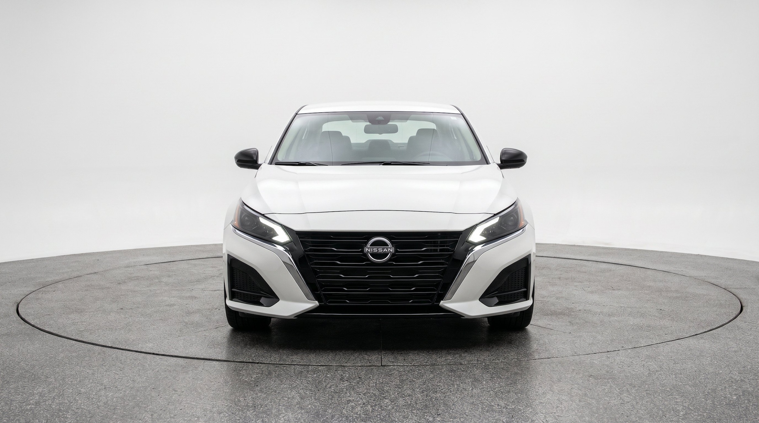 Thumbnail: 2025 Nissan Altima - 2