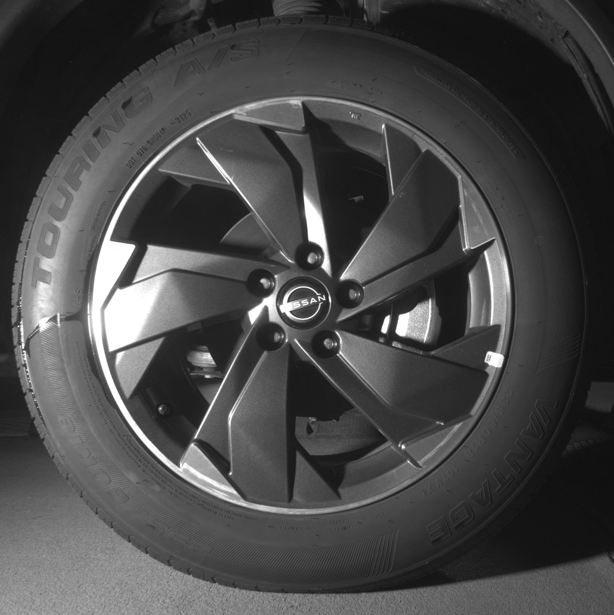 Thumbnail: 2025 Nissan Rogue - 13