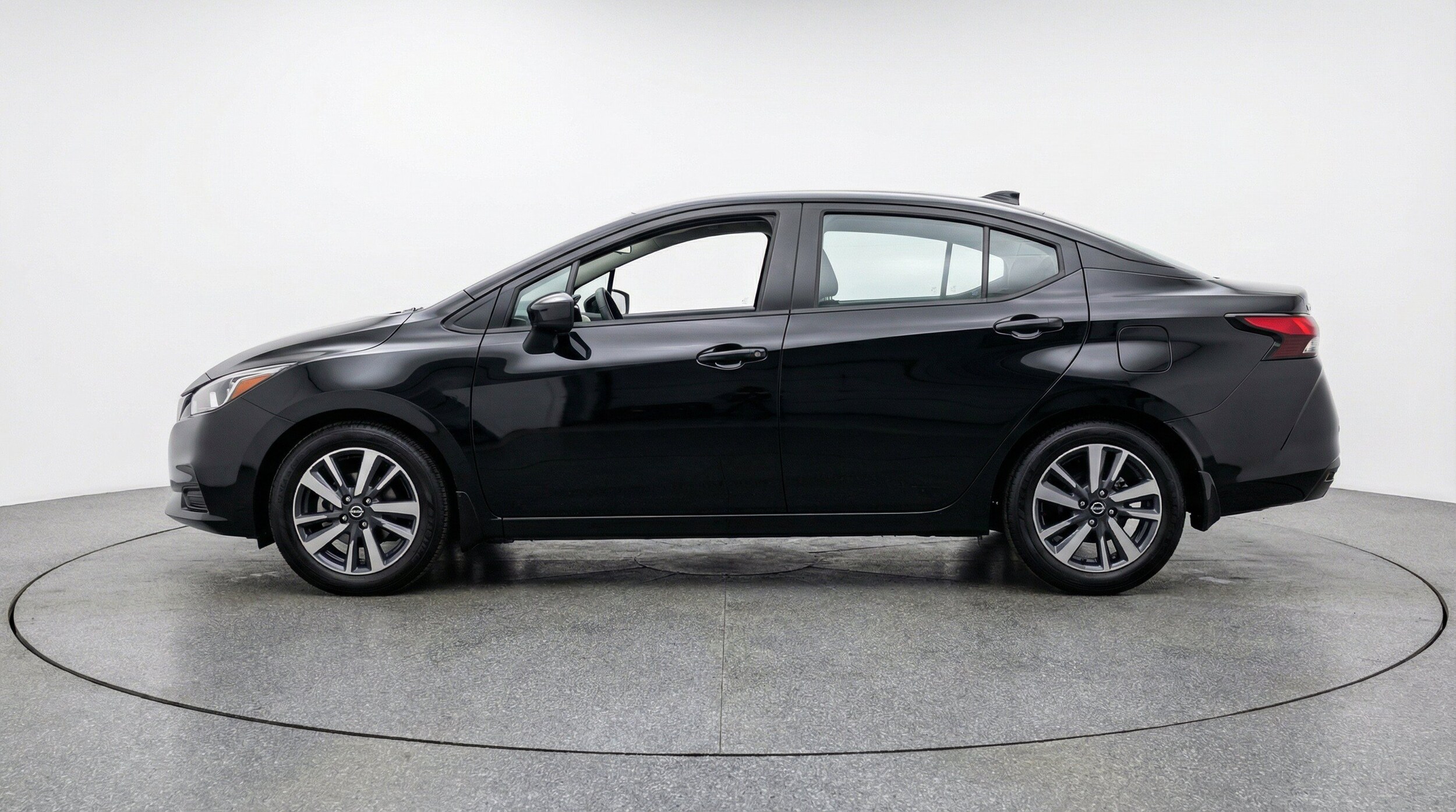 Thumbnail: 2025 Nissan Versa - 5