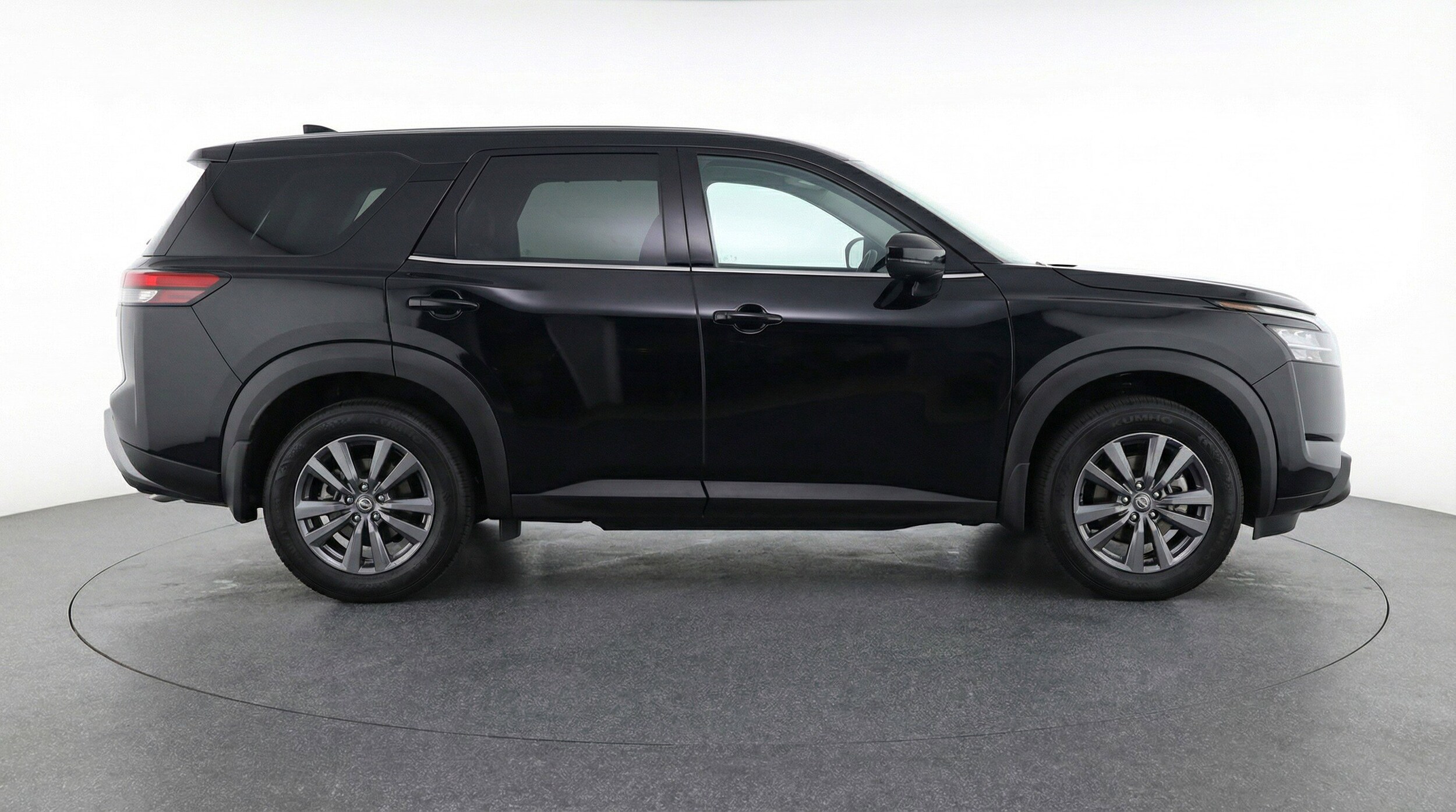 Thumbnail: 2025 Nissan Pathfinder - 11