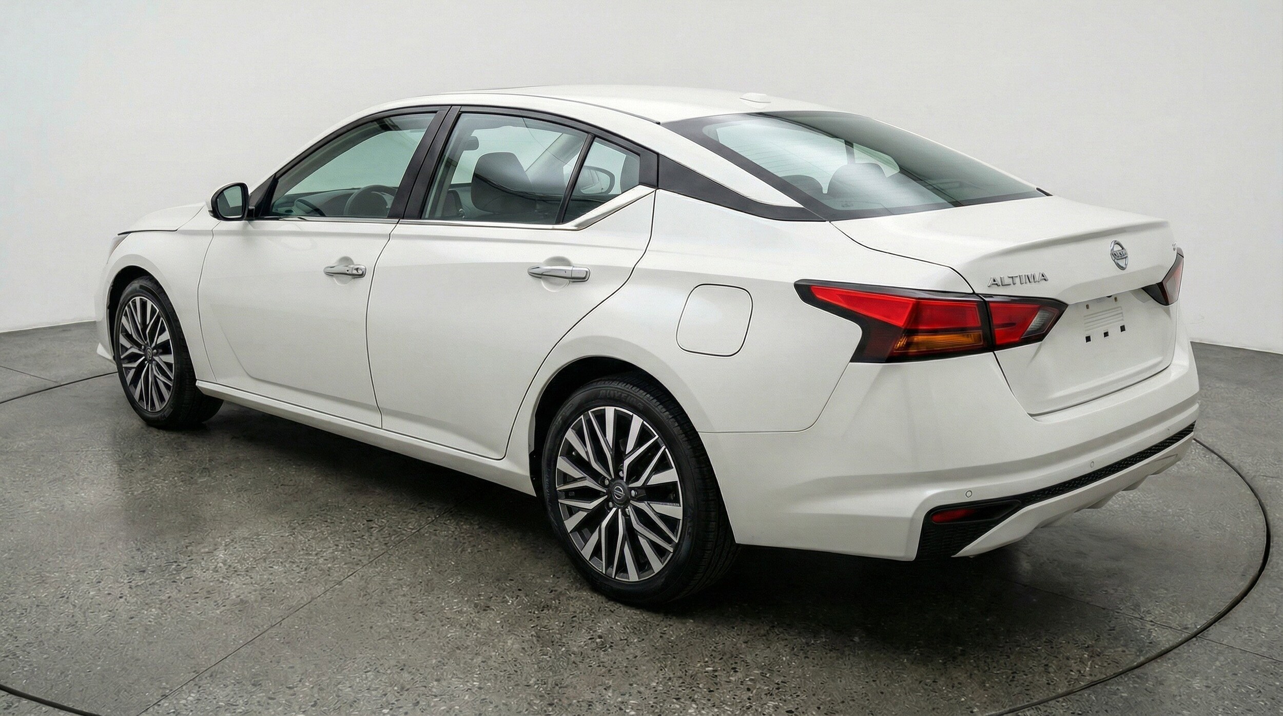 Thumbnail: 2025 Nissan Altima - 6