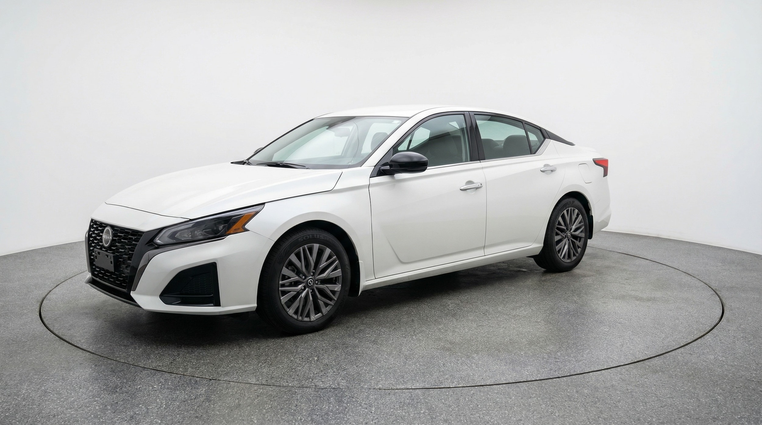 Thumbnail: 2025 Nissan Altima - 3