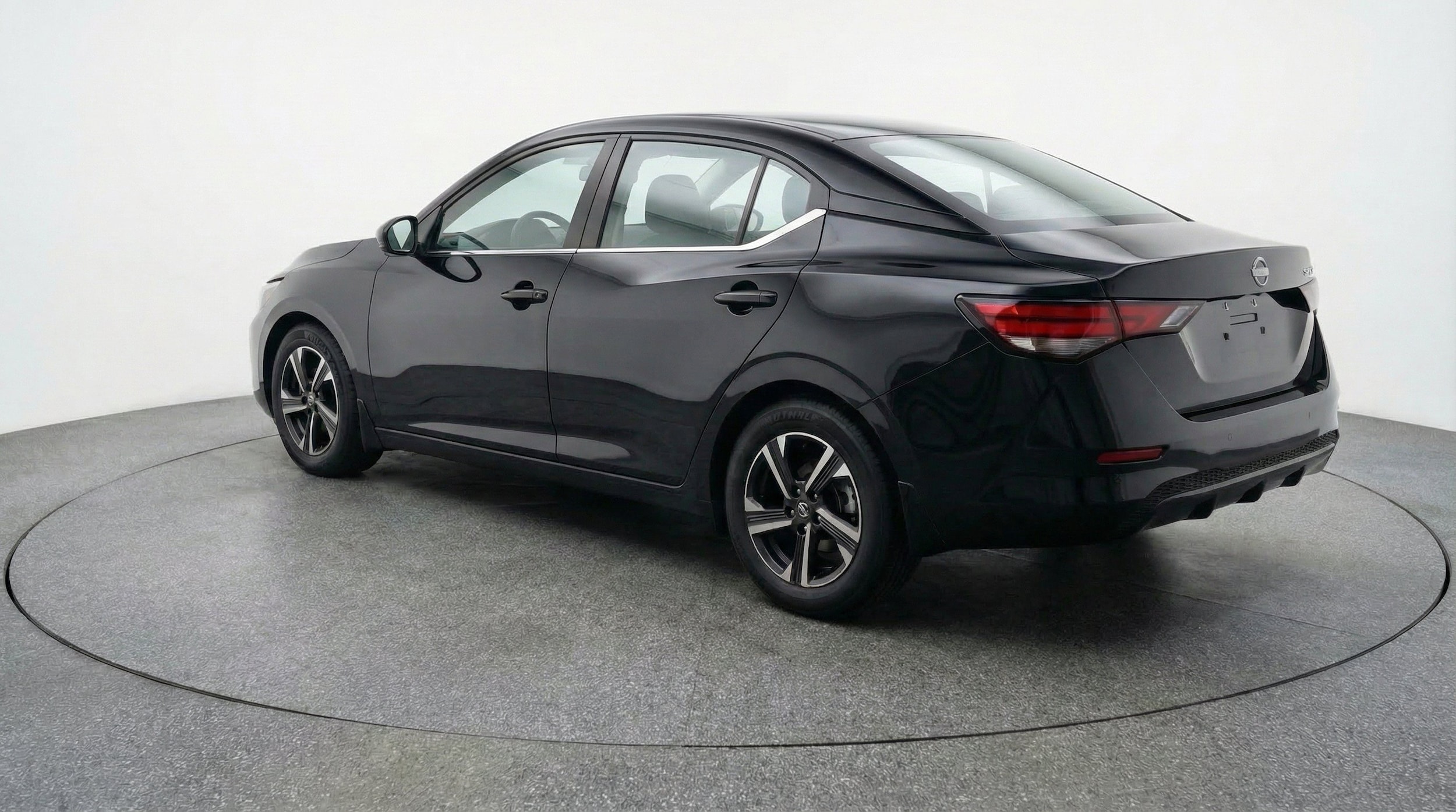 Thumbnail: 2025 Nissan Sentra - 6