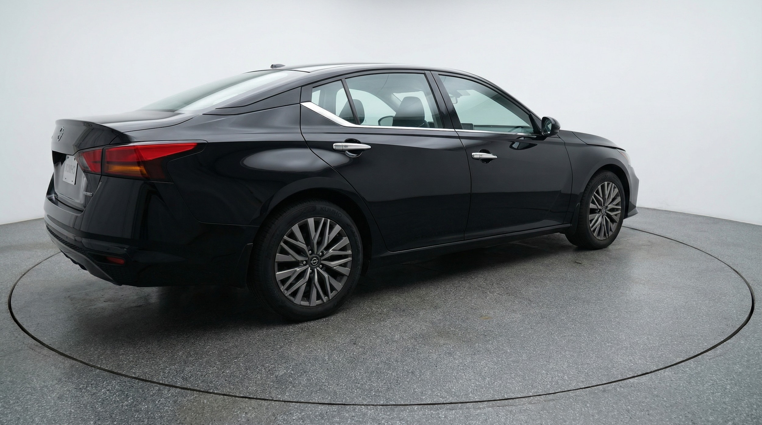 Thumbnail: 2025 Nissan Altima - 7