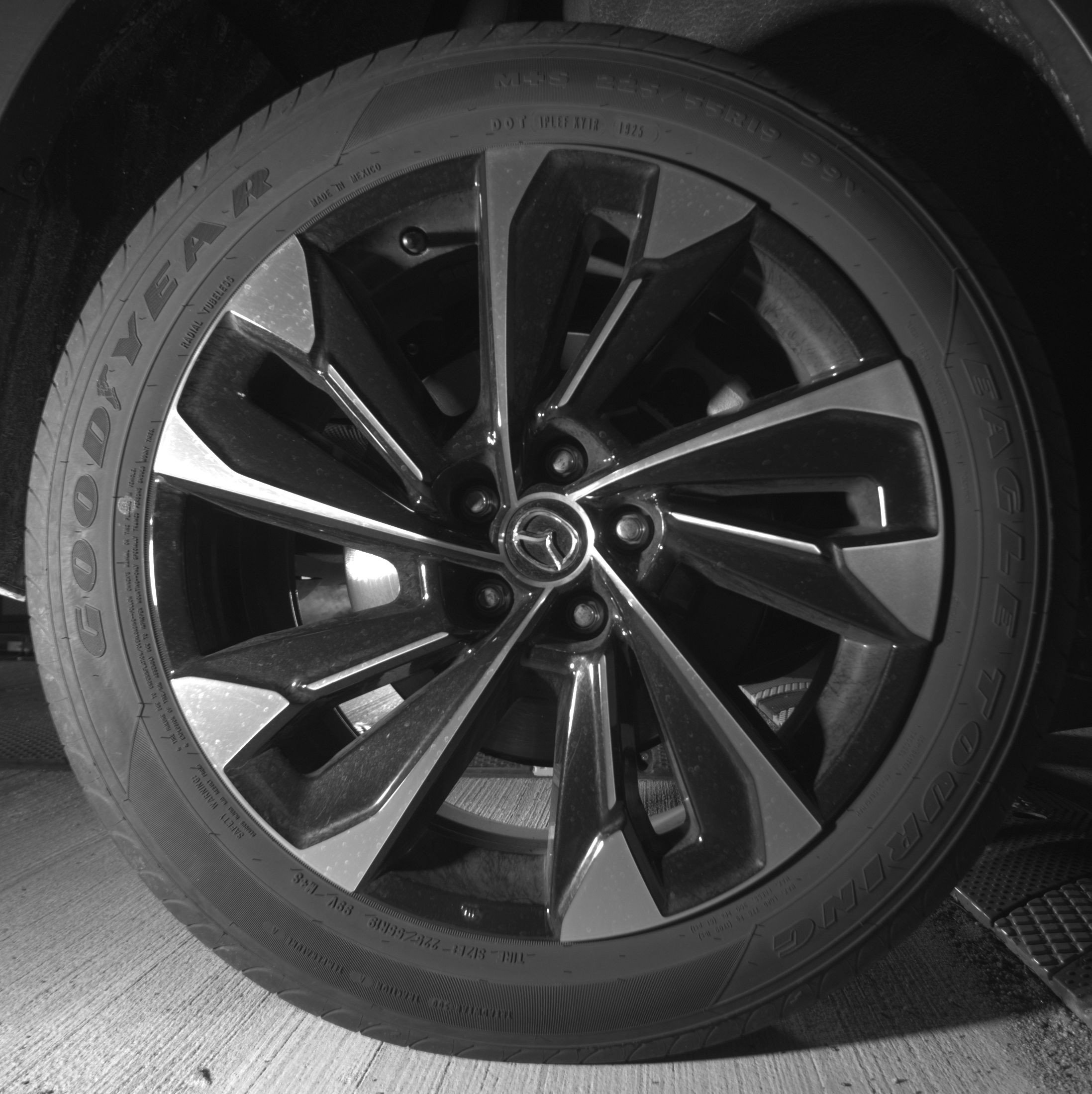 Thumbnail: 2025 Mazda CX-50 - 15