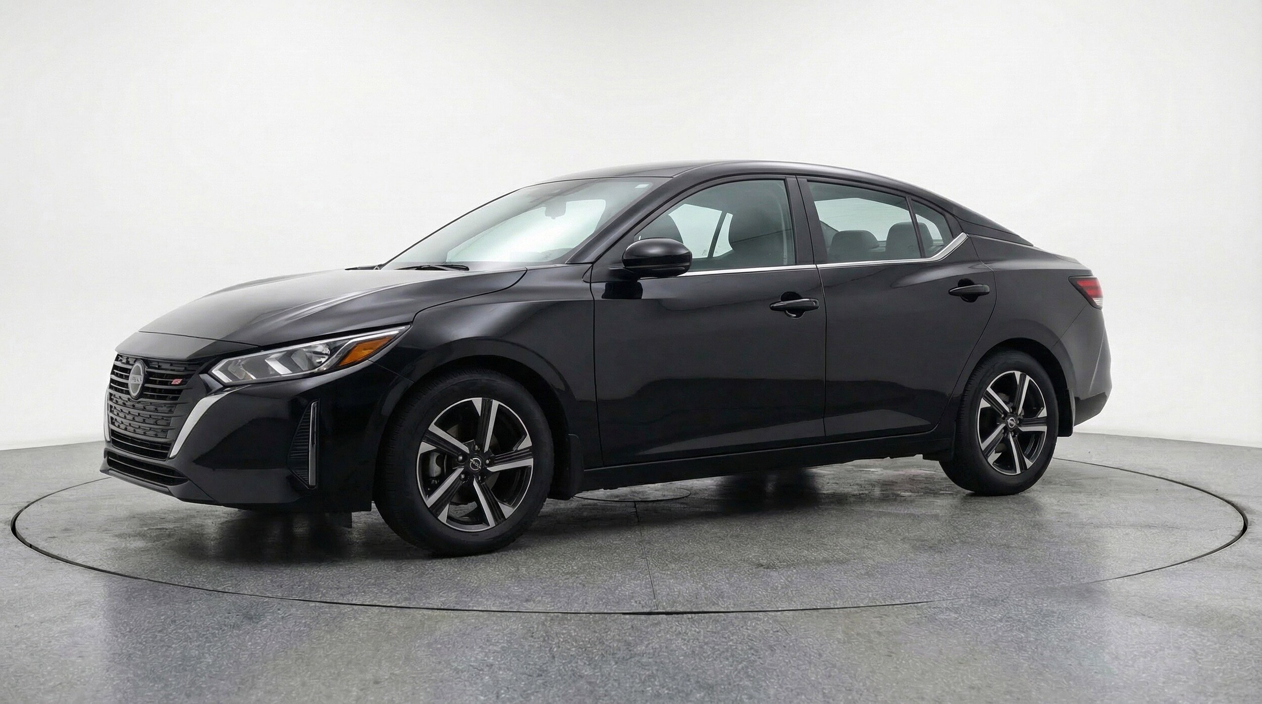 Thumbnail: 2025 Nissan Sentra - 3