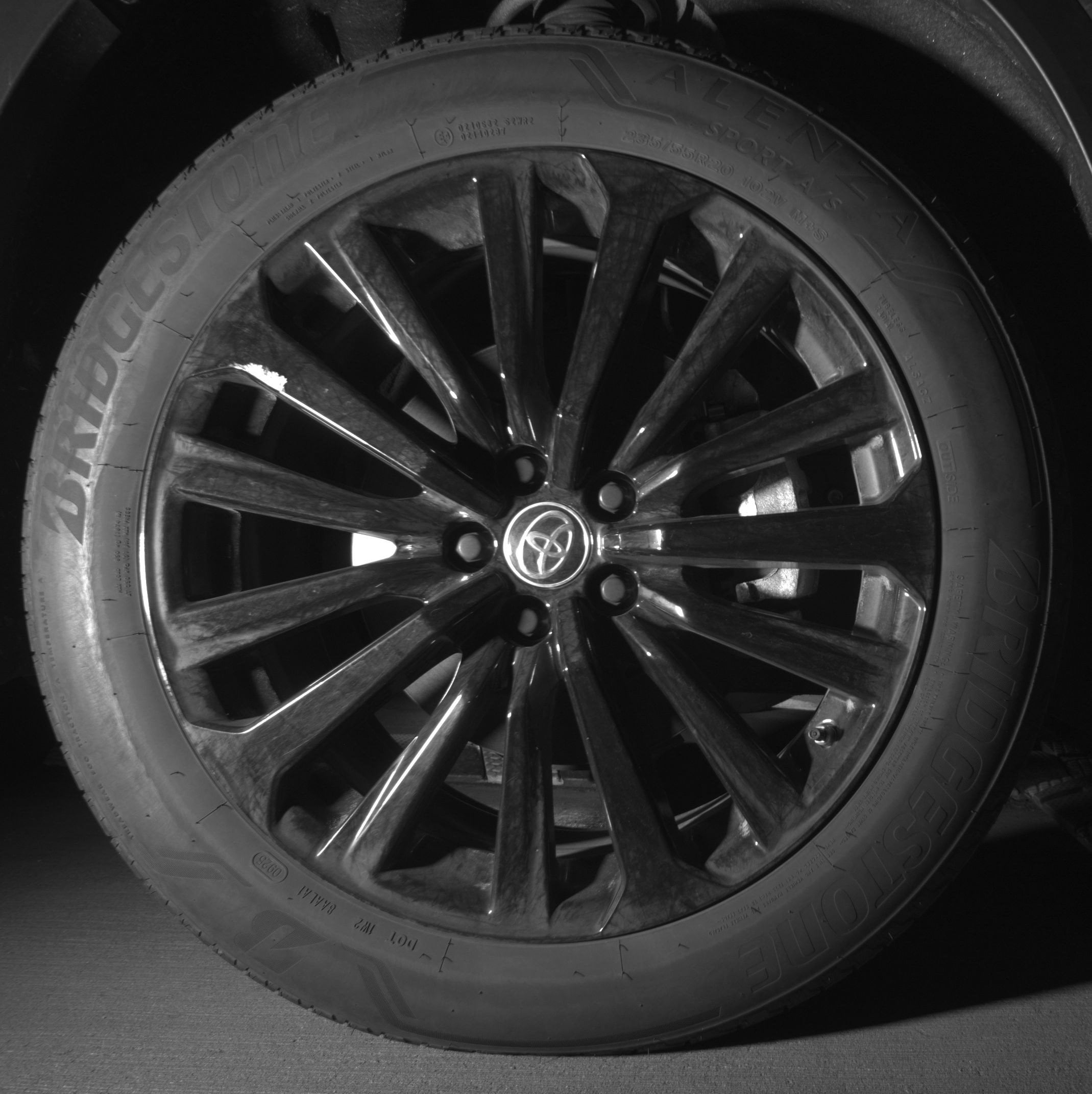 Thumbnail: 2025 Toyota Highlander - 13