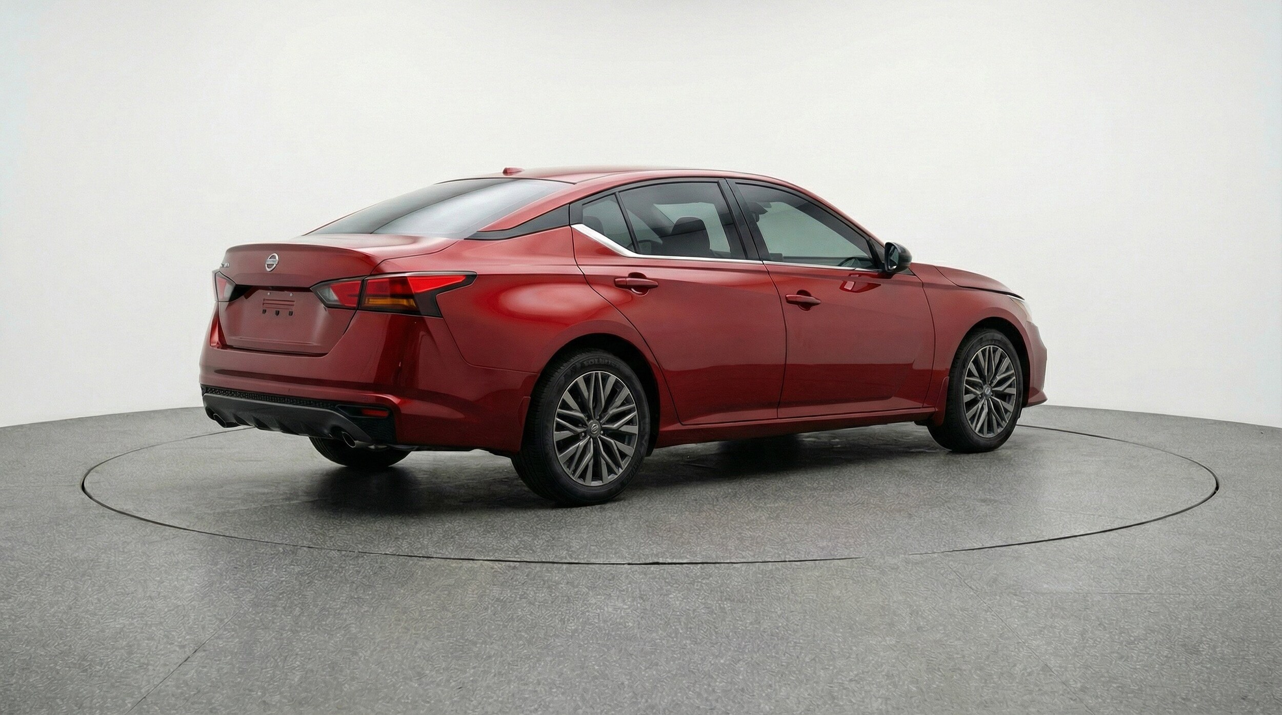 Thumbnail: 2025 Nissan Altima - 9