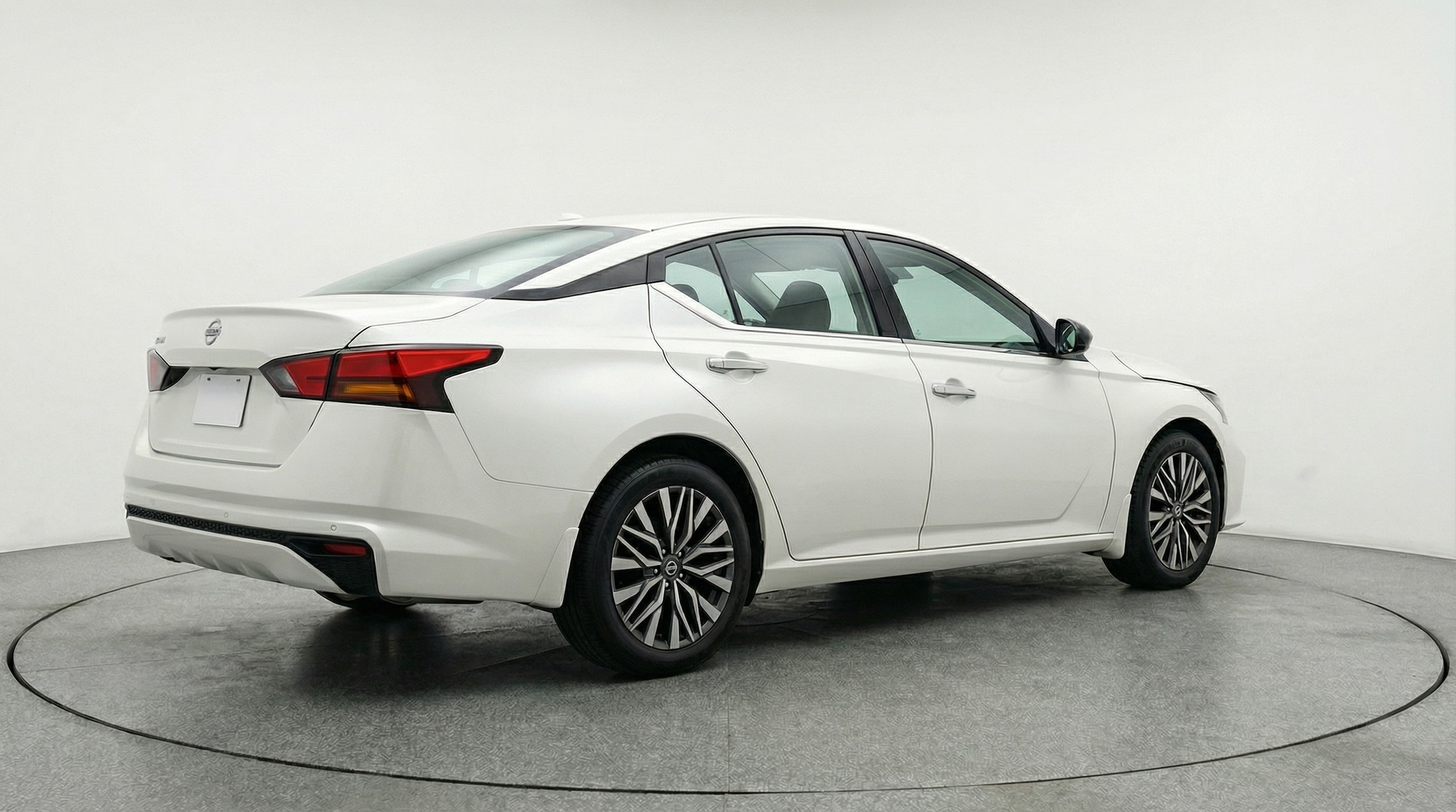 Thumbnail: 2025 Nissan Altima - 7