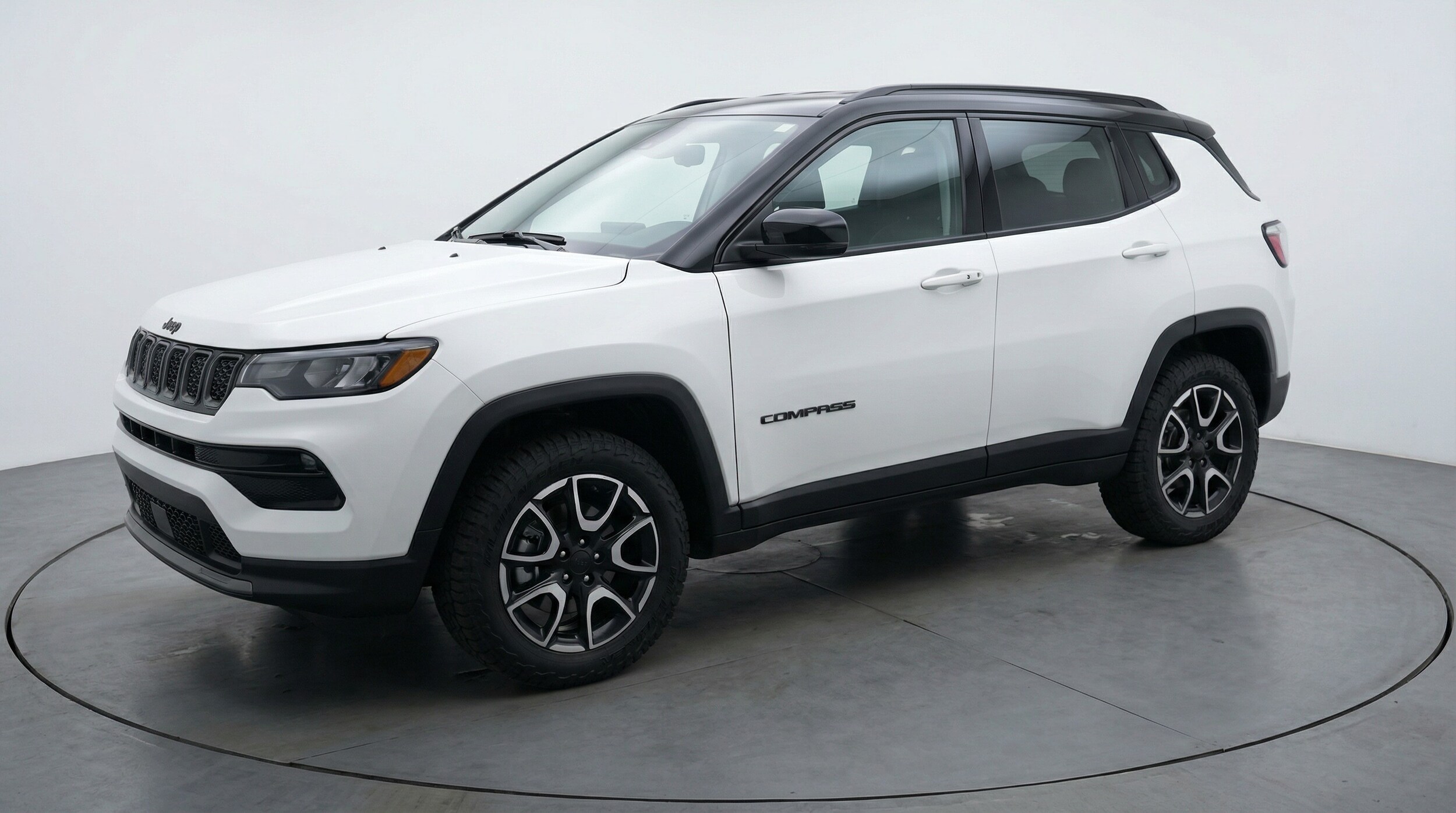 Thumbnail: 2025 Jeep Compass - 3