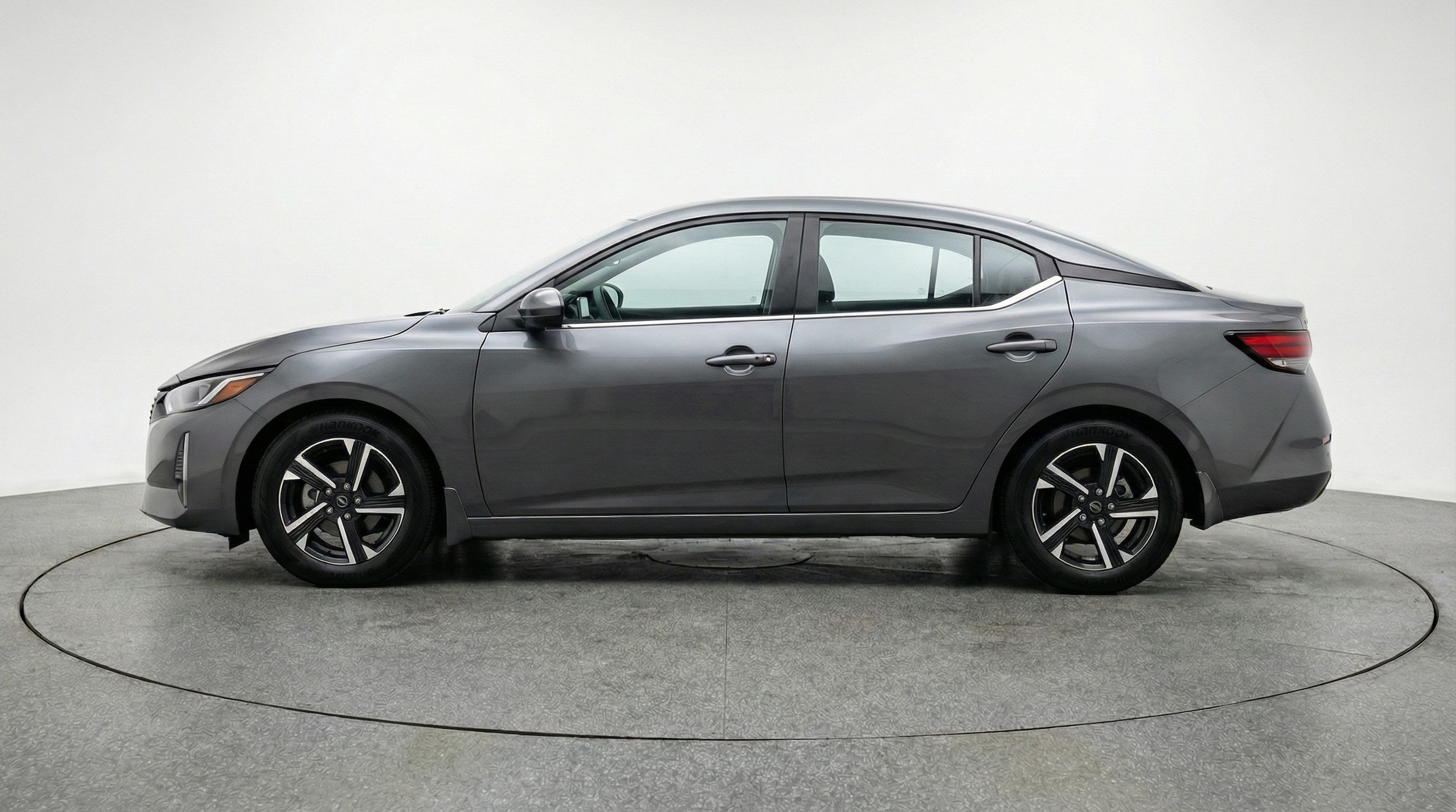 Thumbnail: 2025 Nissan Sentra - 4