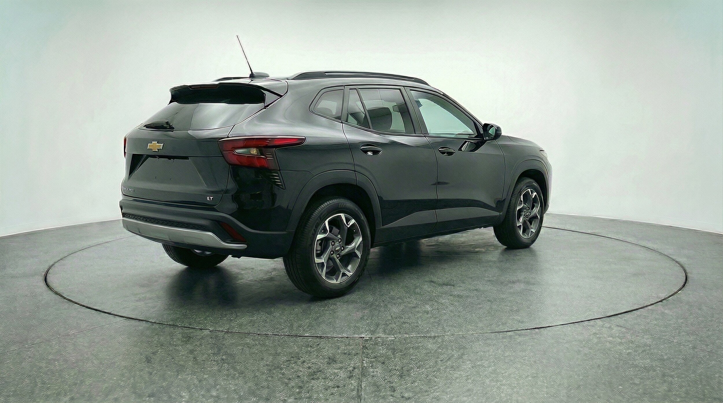Thumbnail: 2025 Chevrolet Trax - 9