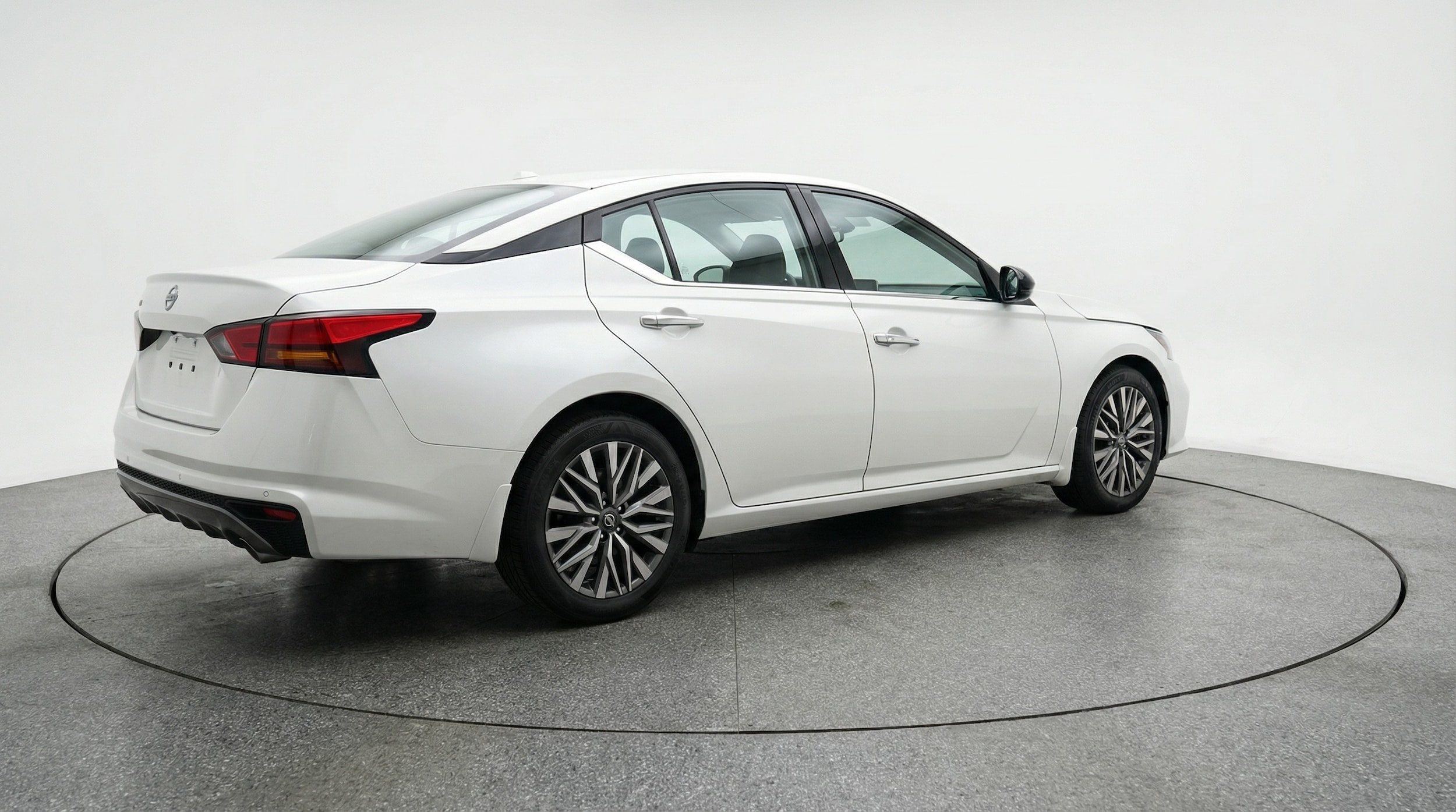 Thumbnail: 2025 Nissan Altima - 7