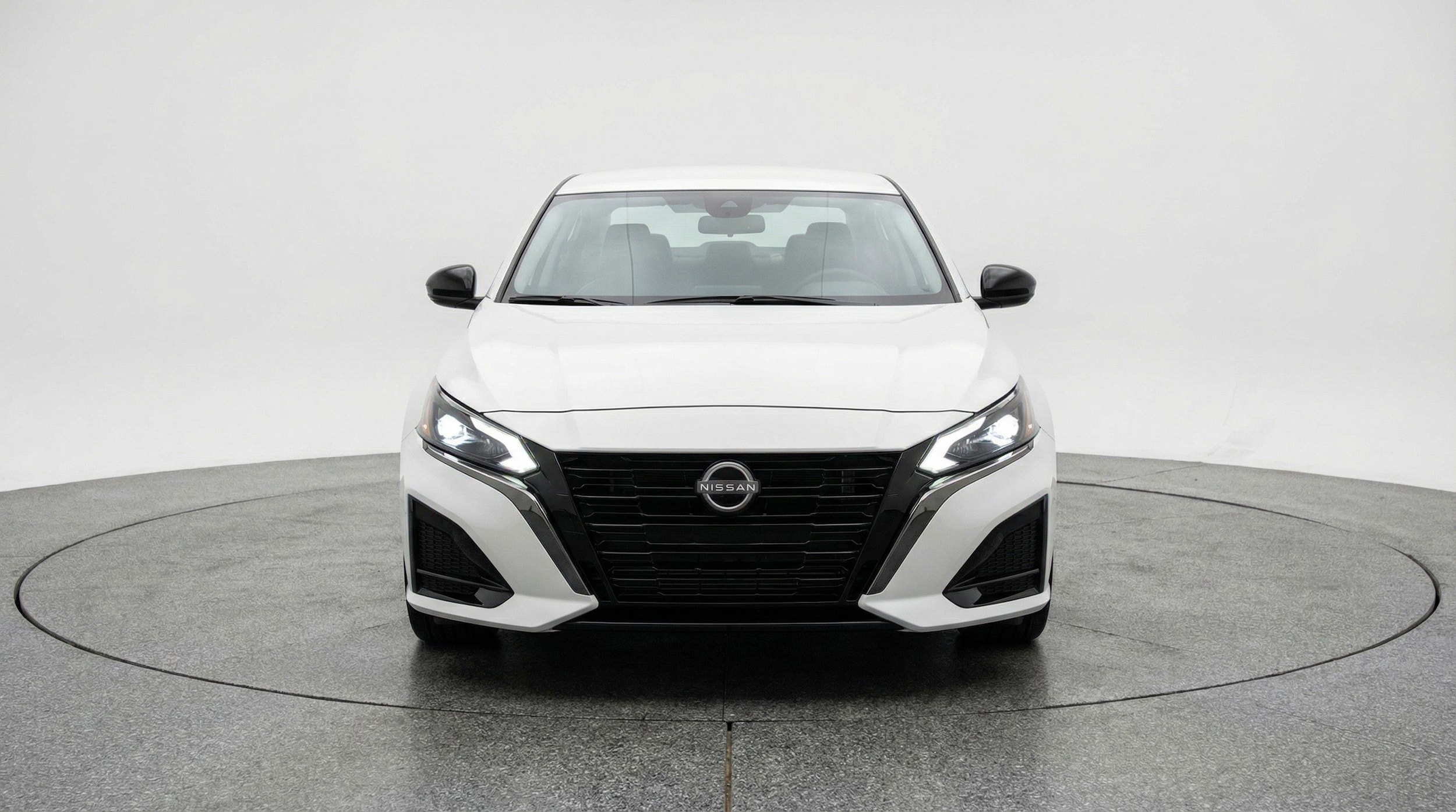 Thumbnail: 2025 Nissan Altima - 2