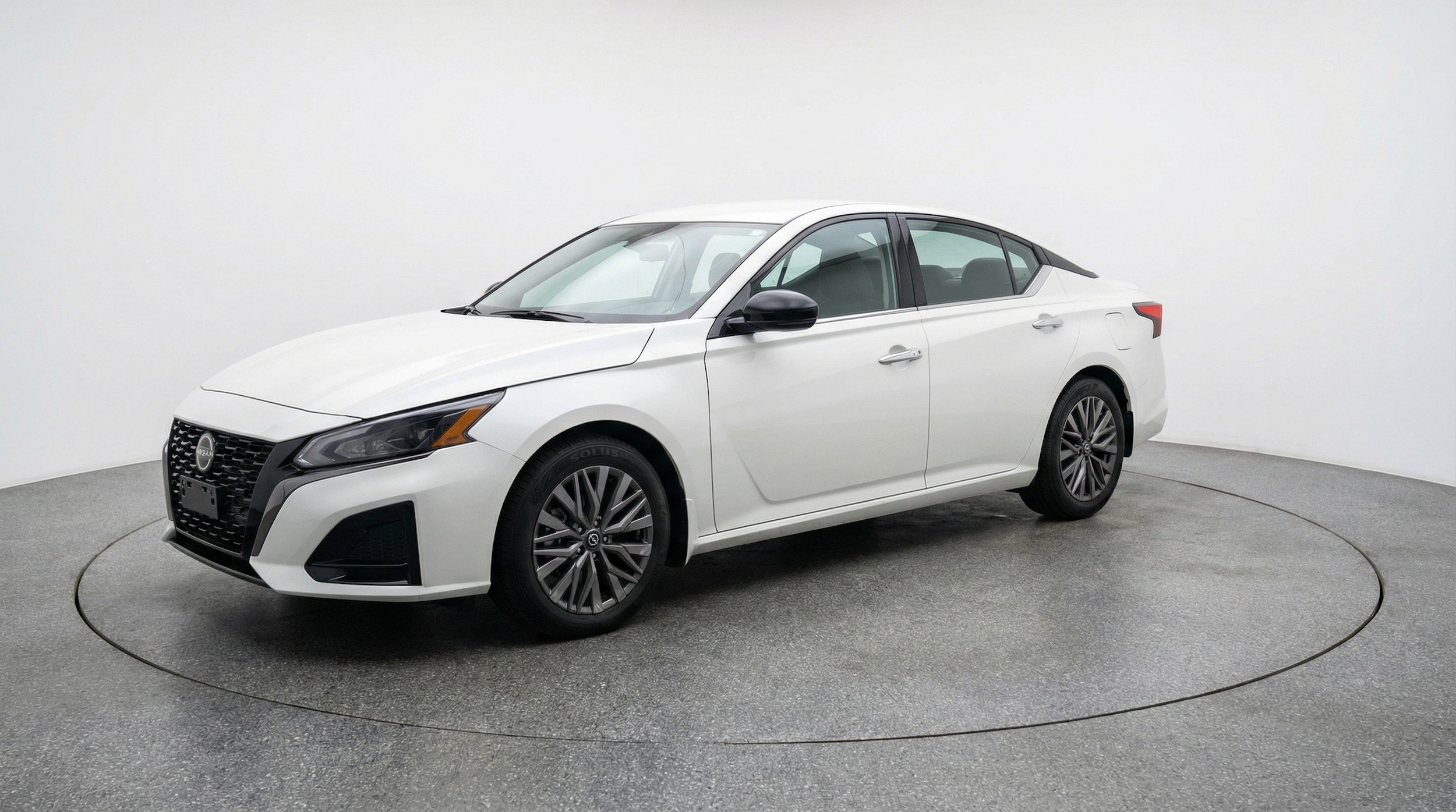 Thumbnail: 2025 Nissan Altima - 3