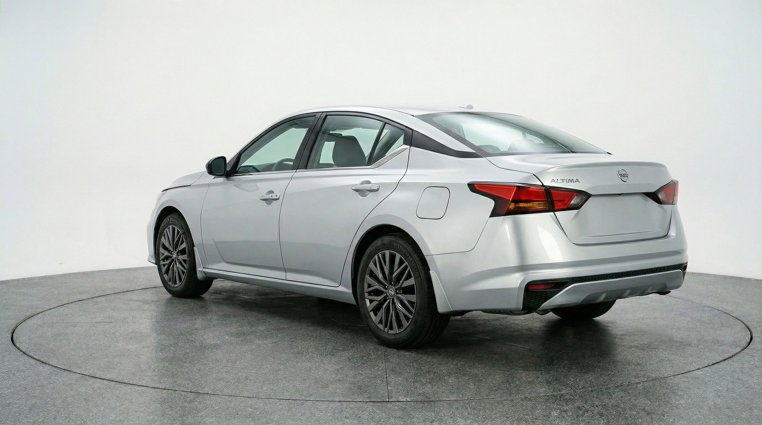 Thumbnail: 2025 Nissan Altima - 6