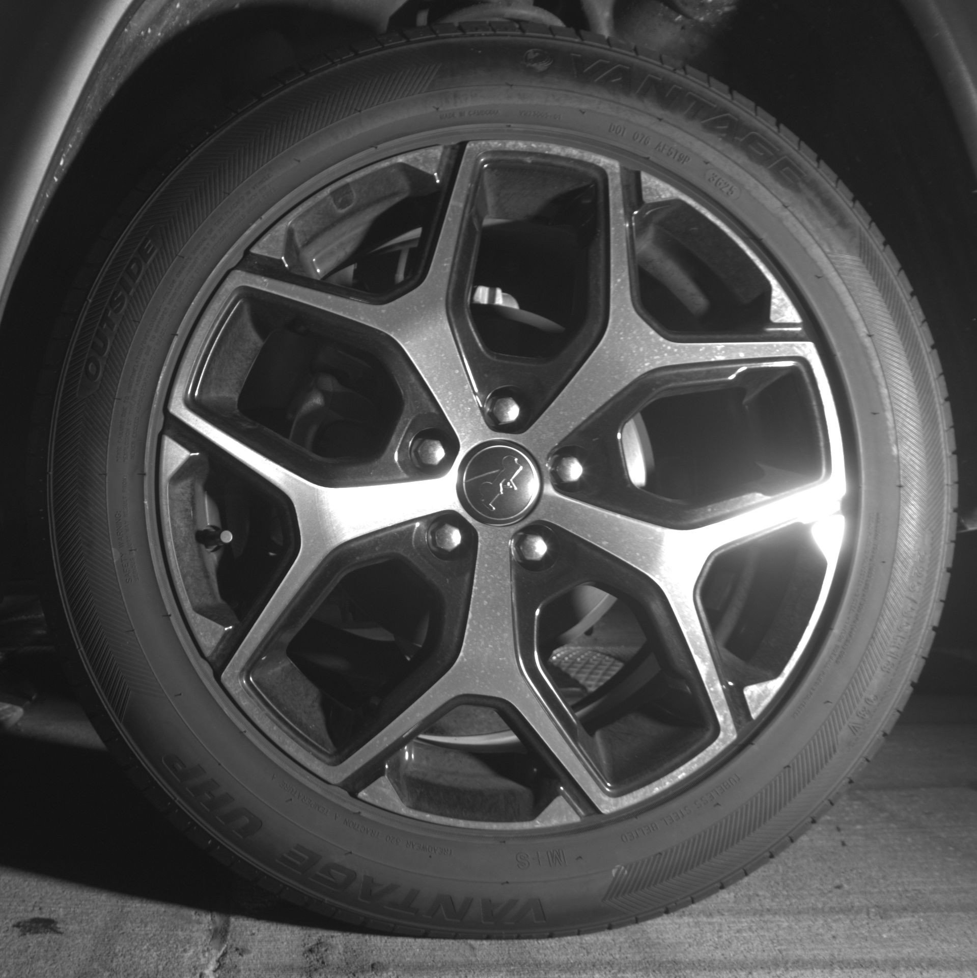 Thumbnail: 2025 Jeep Compass - 14