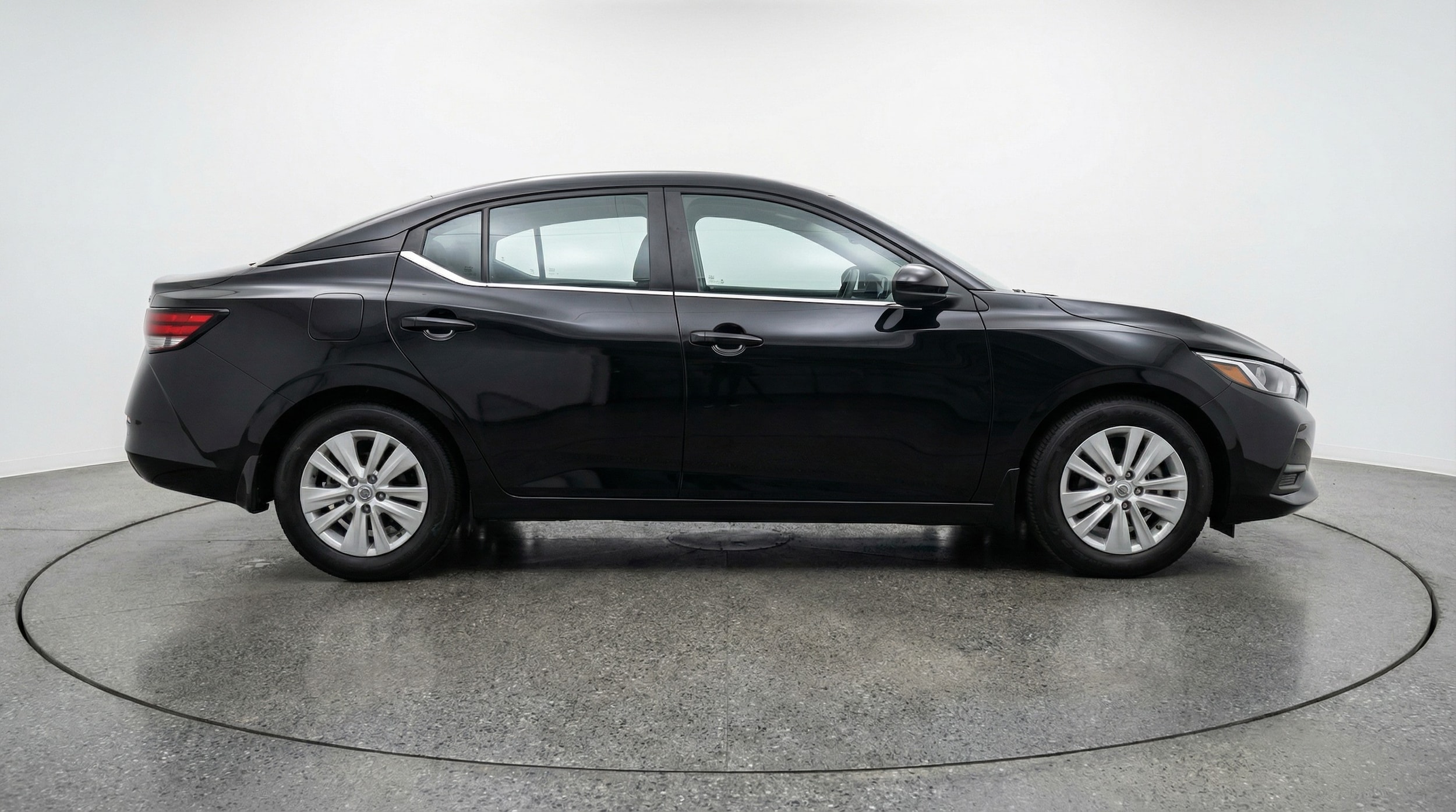 Thumbnail: 2025 Nissan Sentra - 8