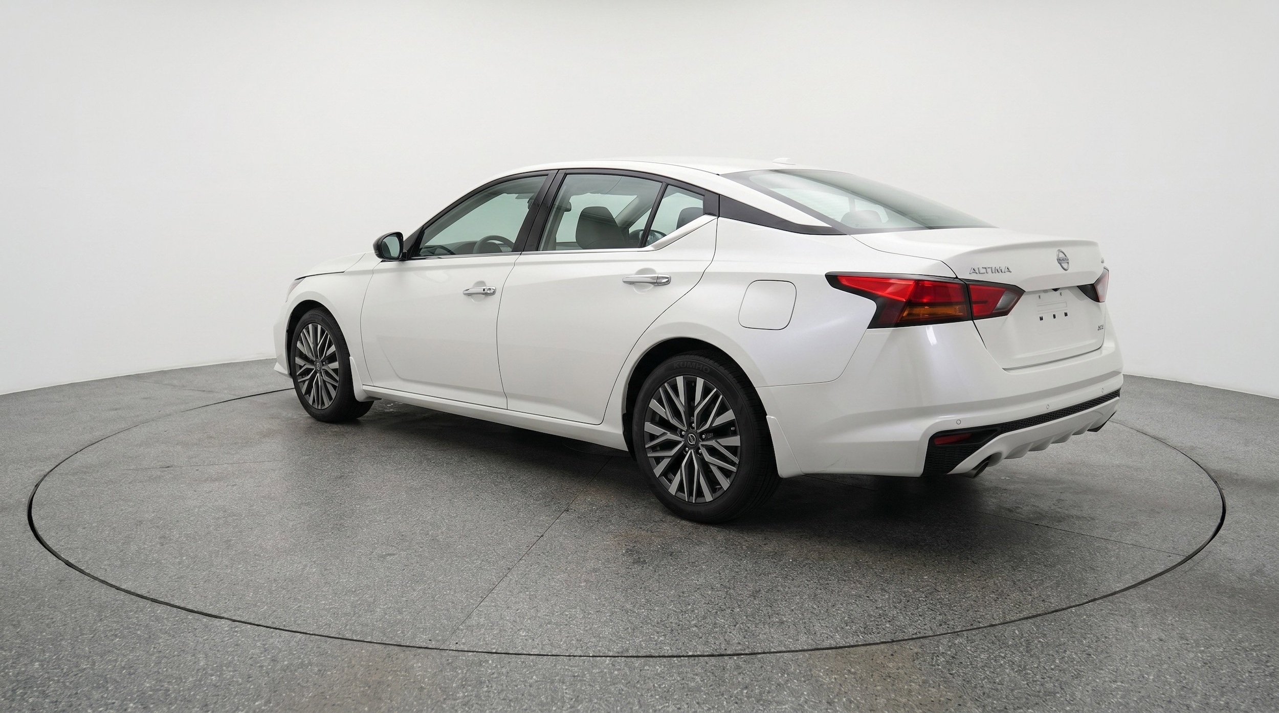 Thumbnail: 2025 Nissan Altima - 6