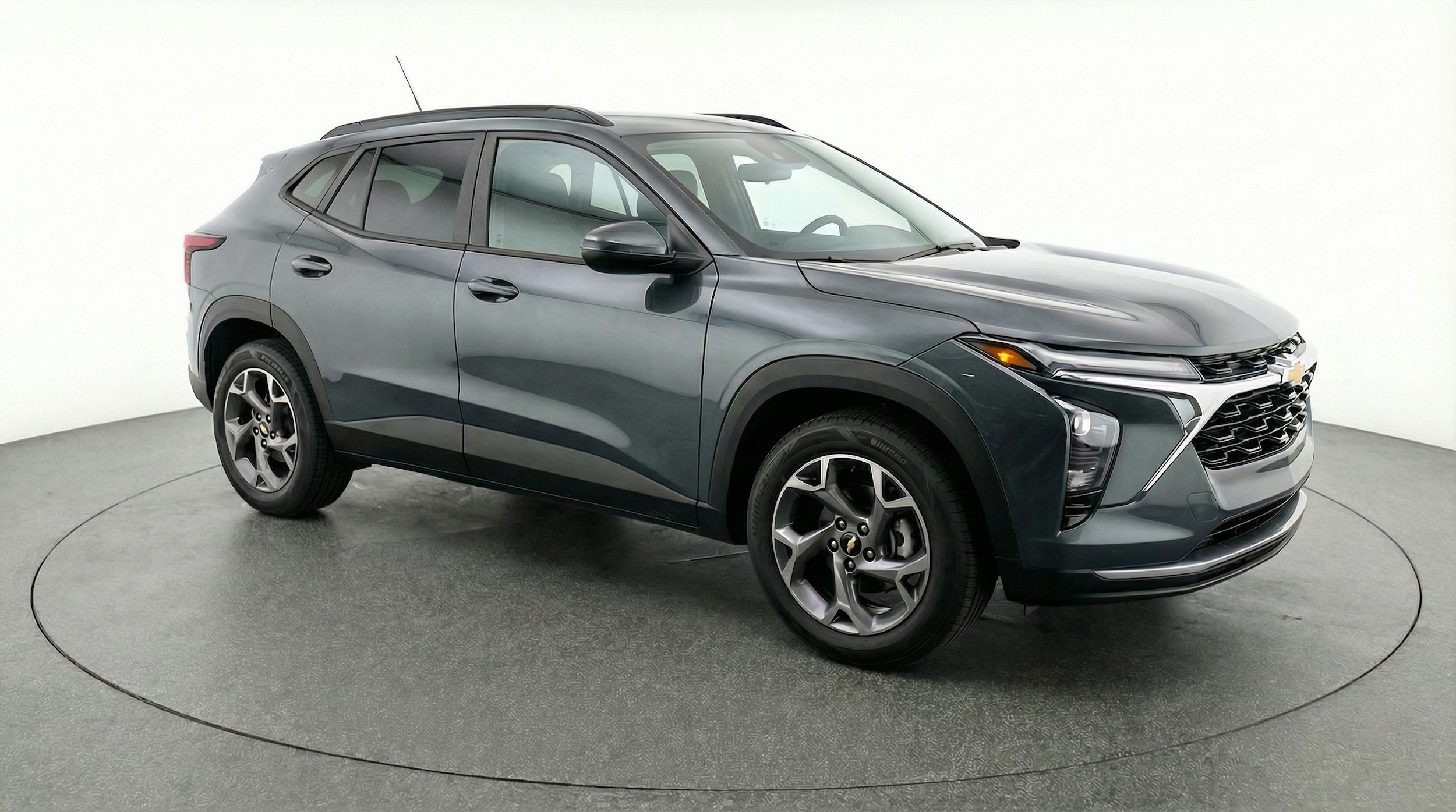 Thumbnail: 2025 Chevrolet Trax - 1