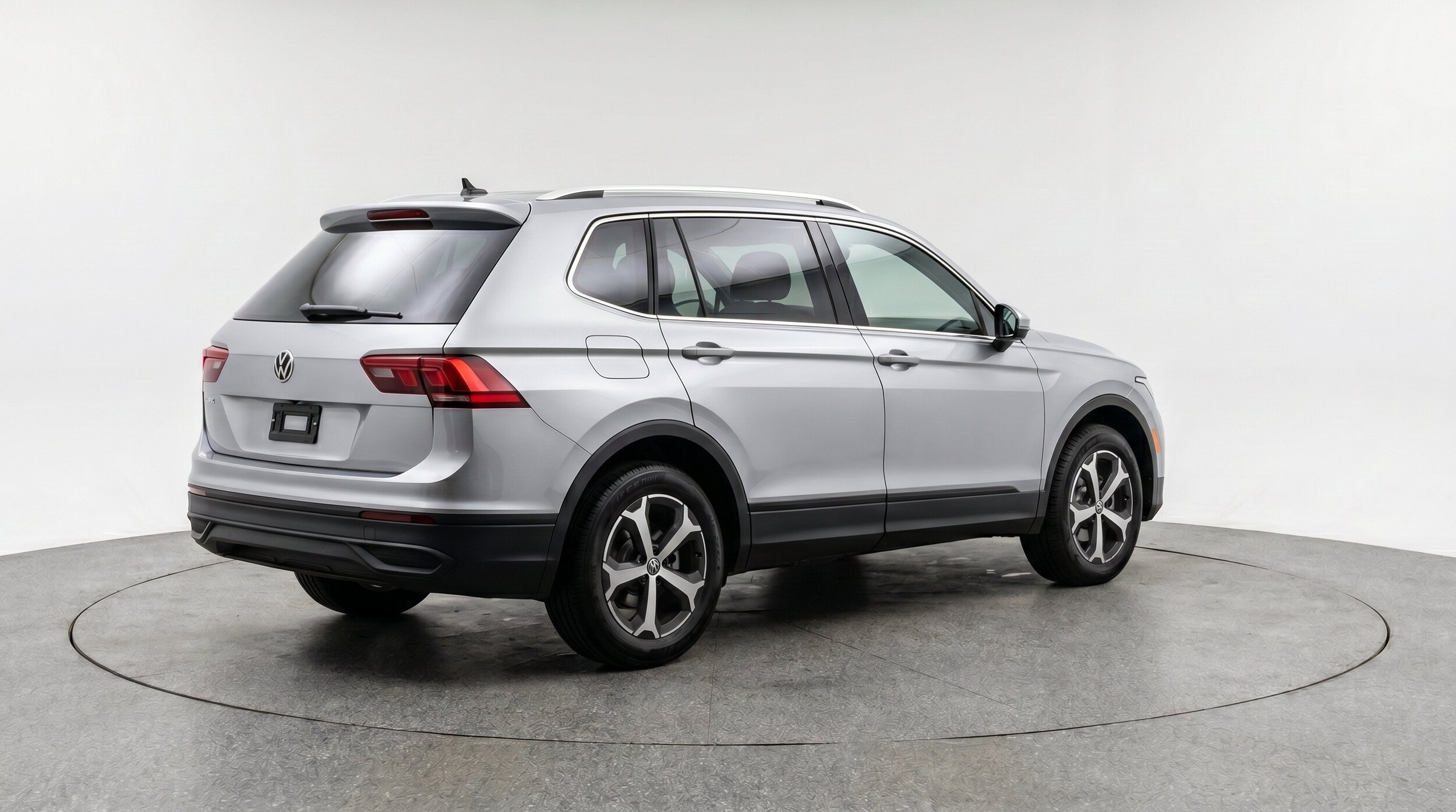Thumbnail: 2026 Volkswagen Tiguan - 9