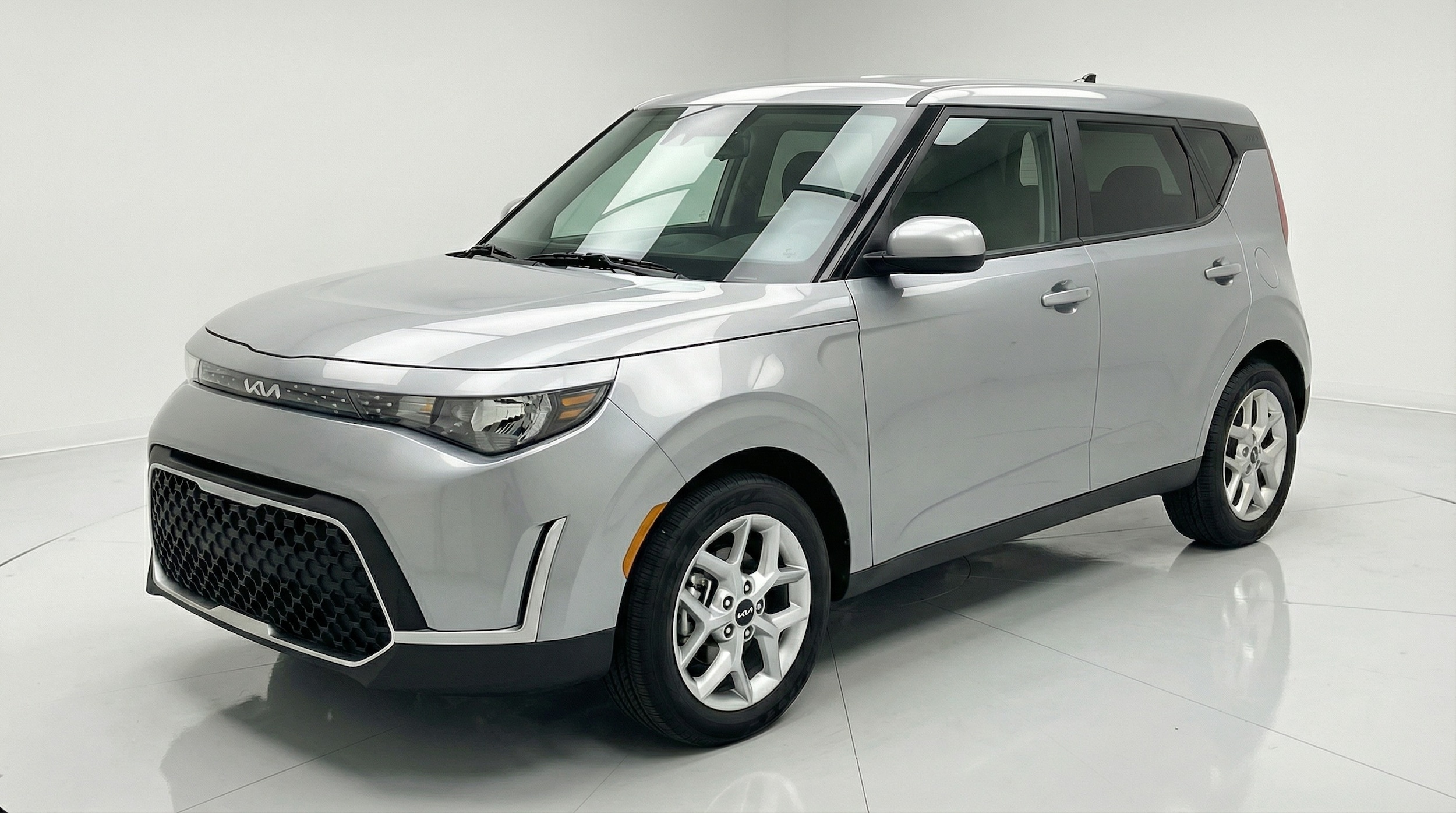 Thumbnail: 2025 Kia Soul - 3