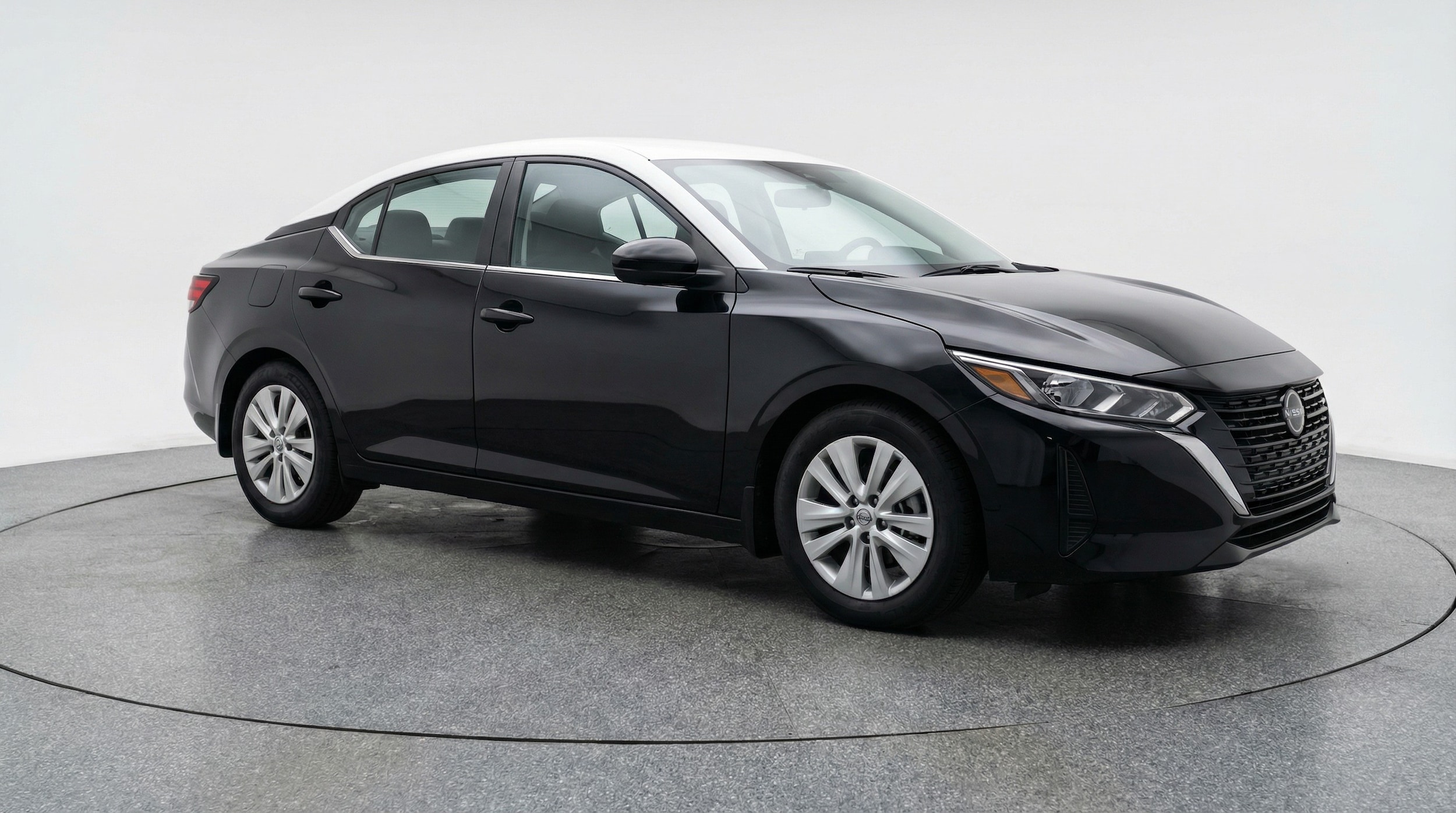 Thumbnail: 2025 Nissan Sentra - 1