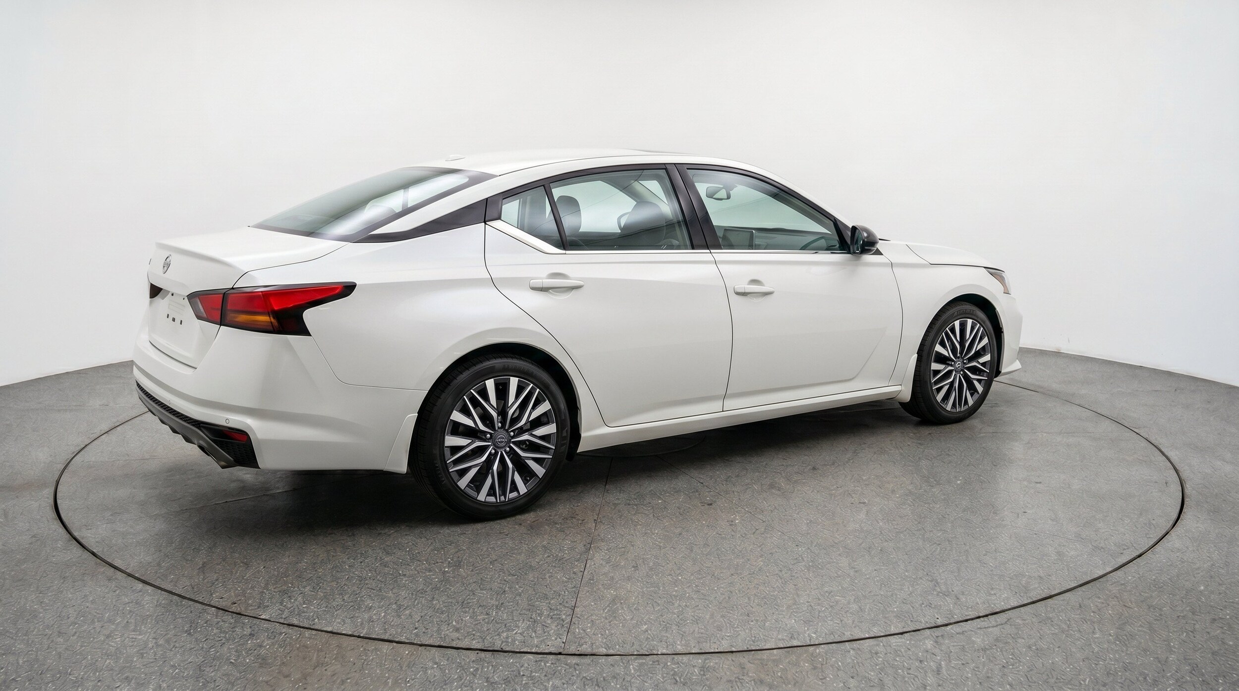 Thumbnail: 2026 Nissan Altima - 9