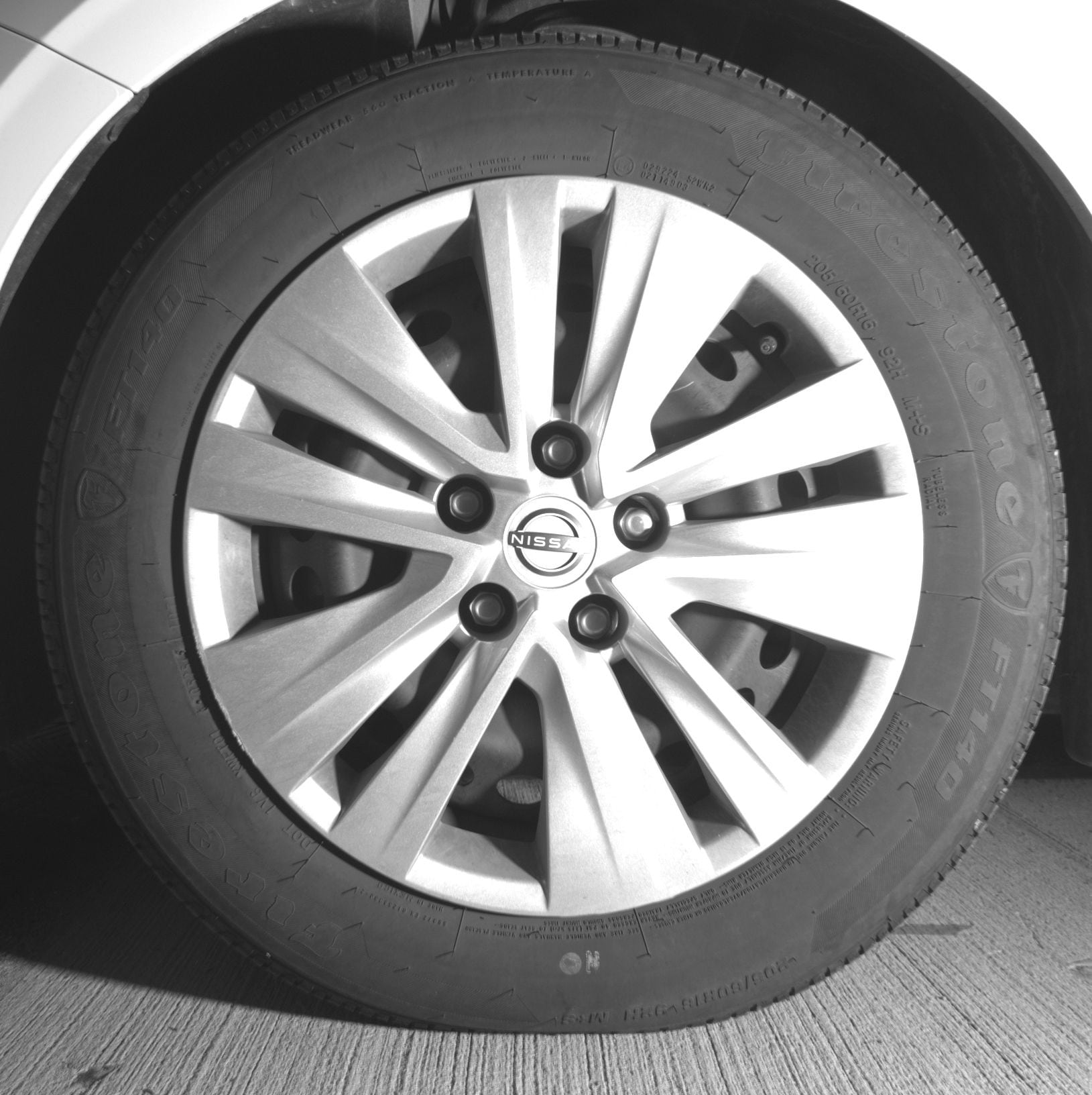 Thumbnail: 2025 Nissan Sentra - 9